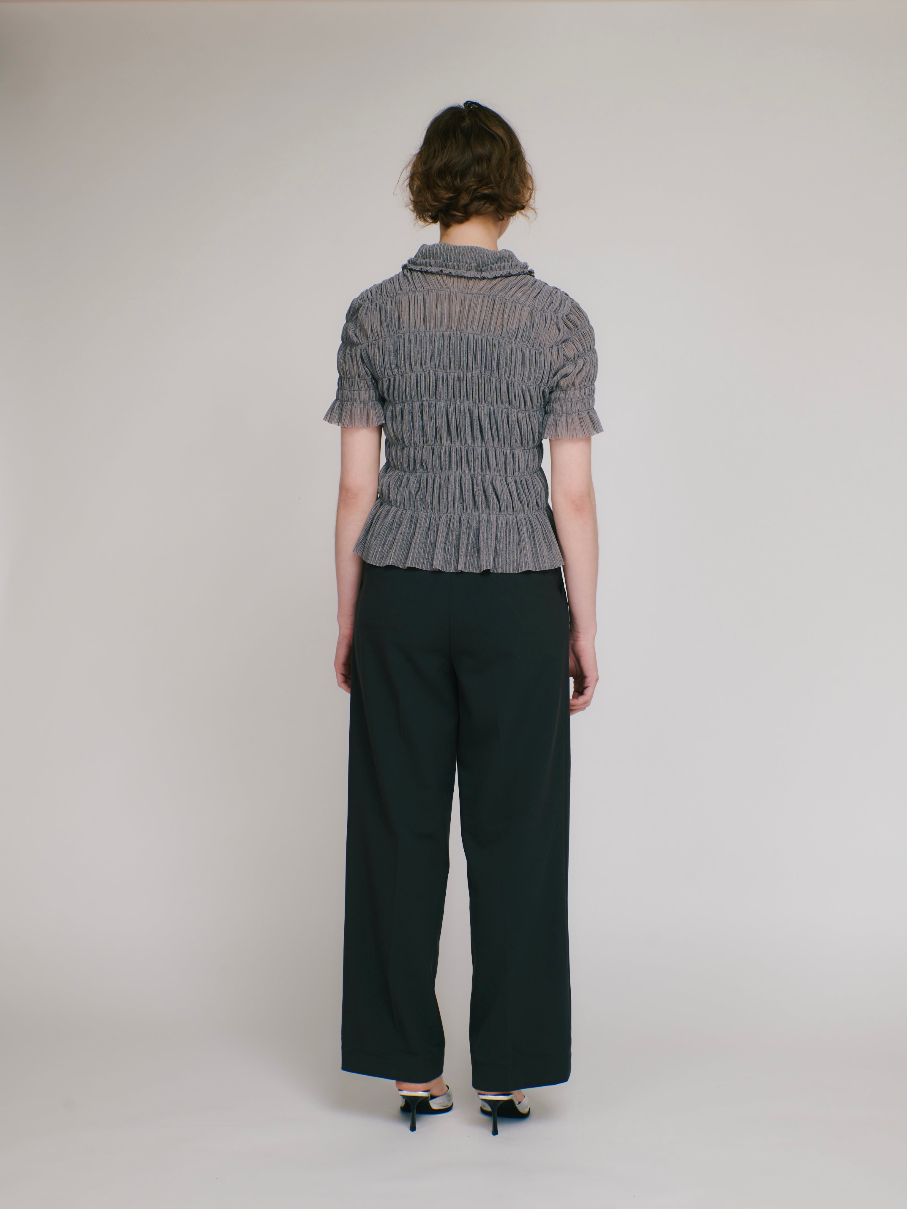 Shirring sheer shirt (gray)
