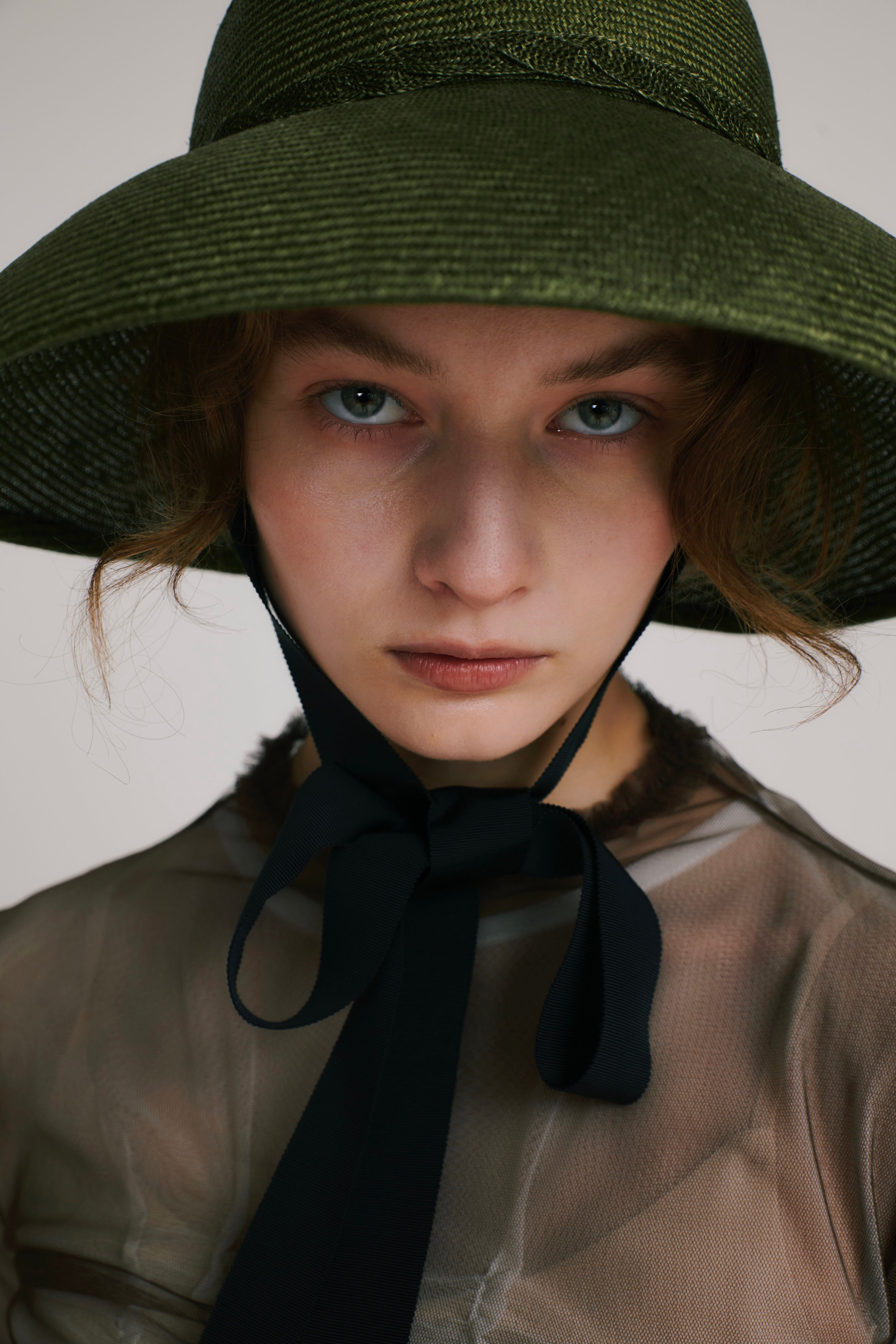 Twist HAT (grass)