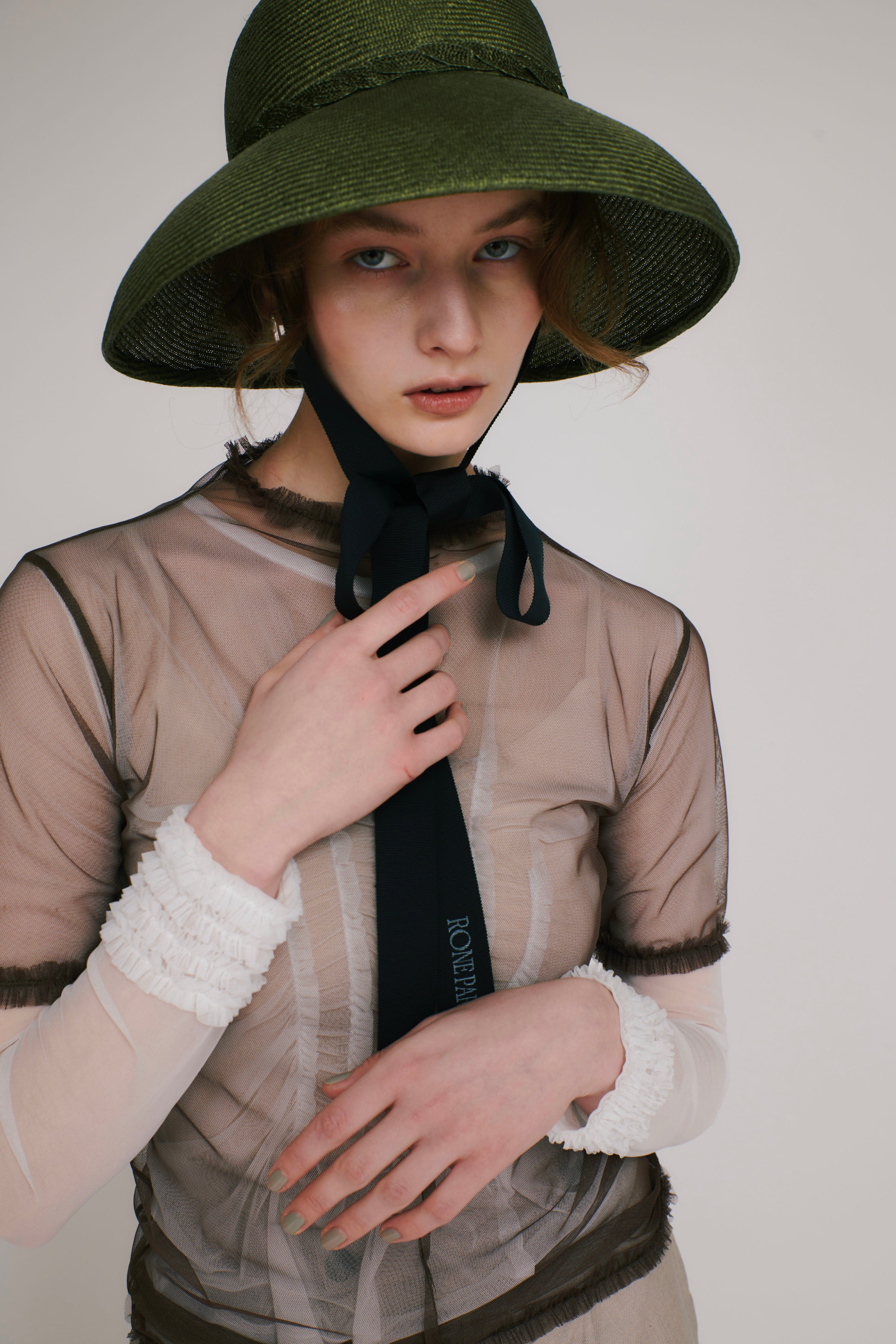 Twist HAT (grass)