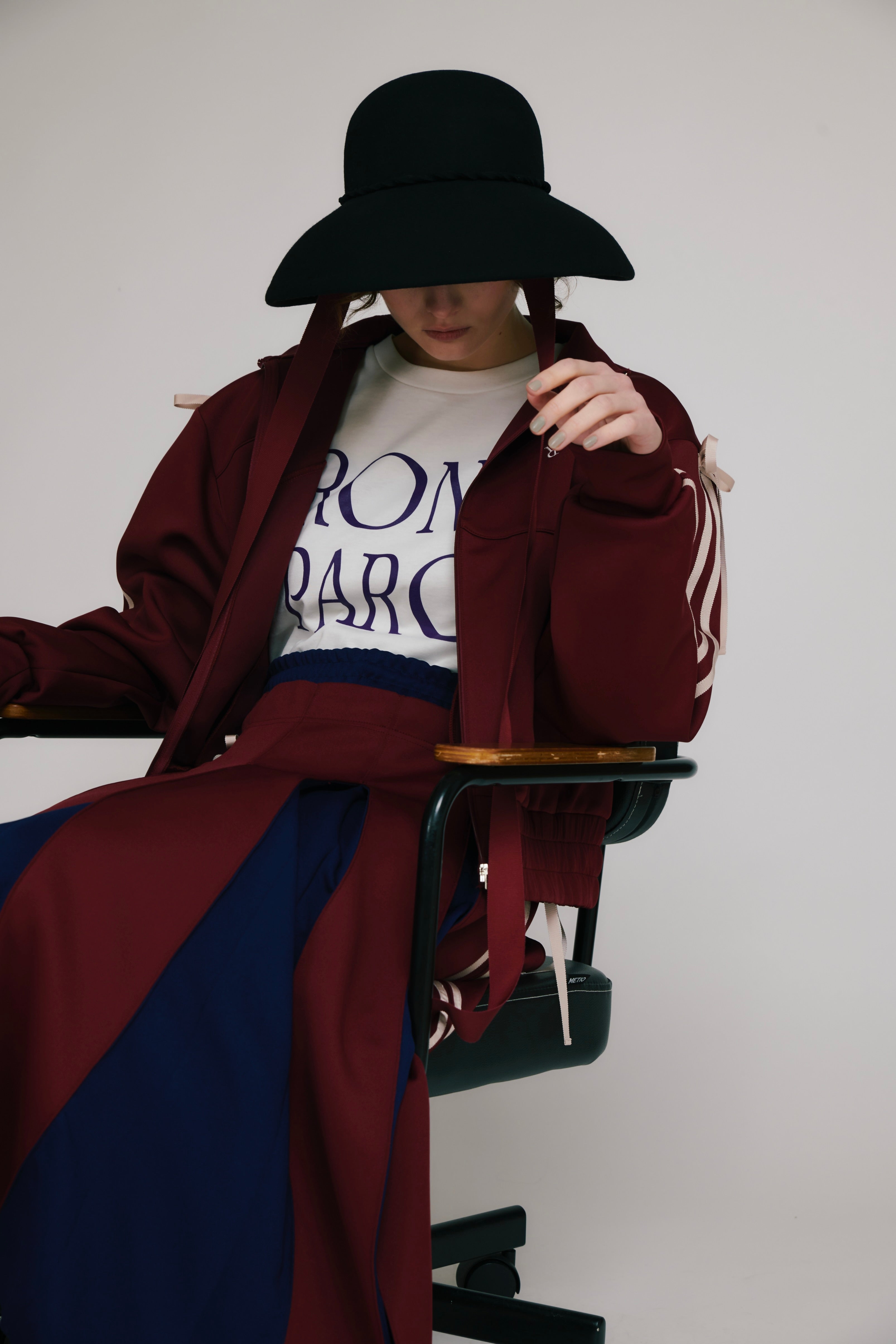 Ribbon track jacket (red)