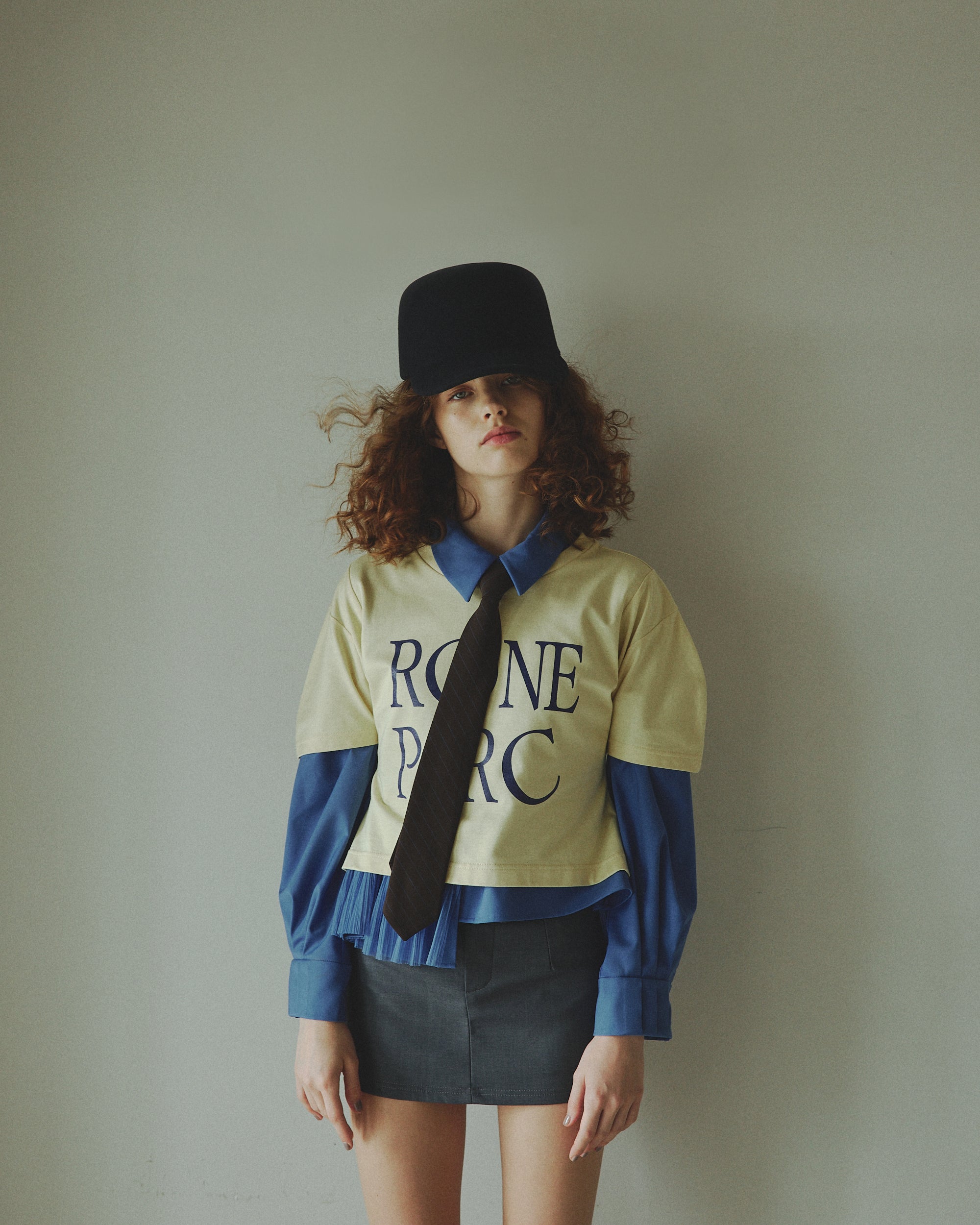Asymmetry pleats shirt (blue)