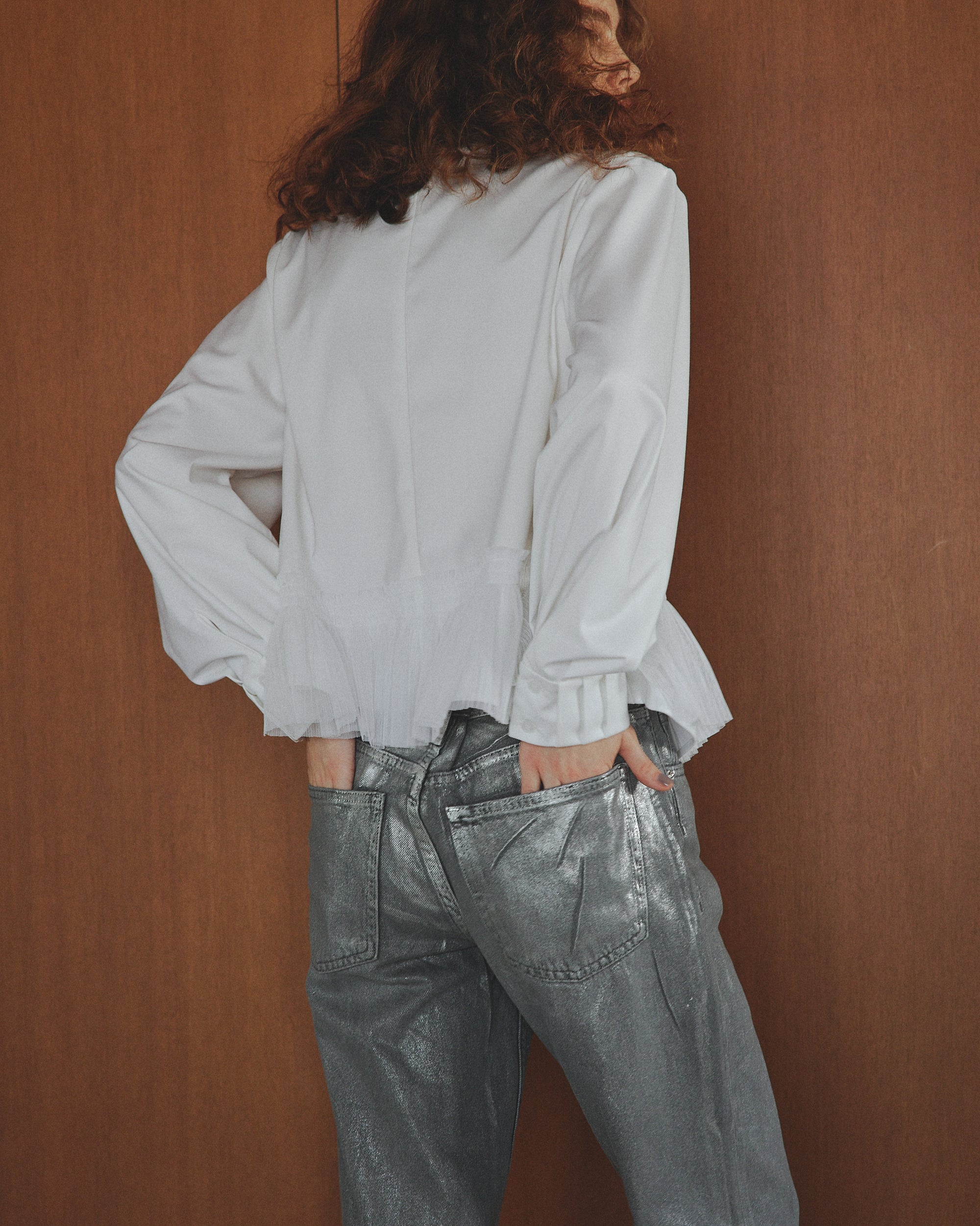Asymmetry pleats shirt (white)