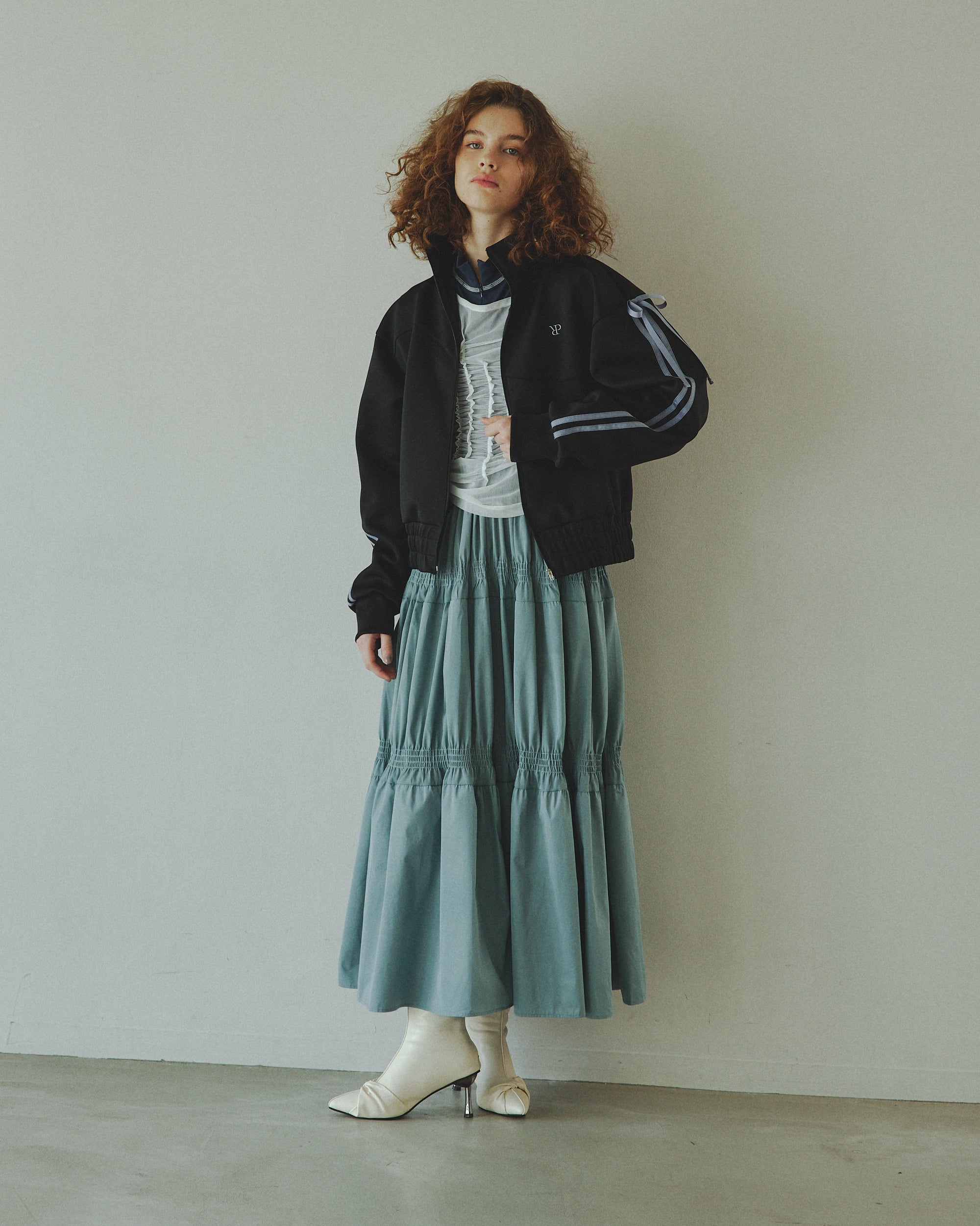 Ribbon track jacket (black)