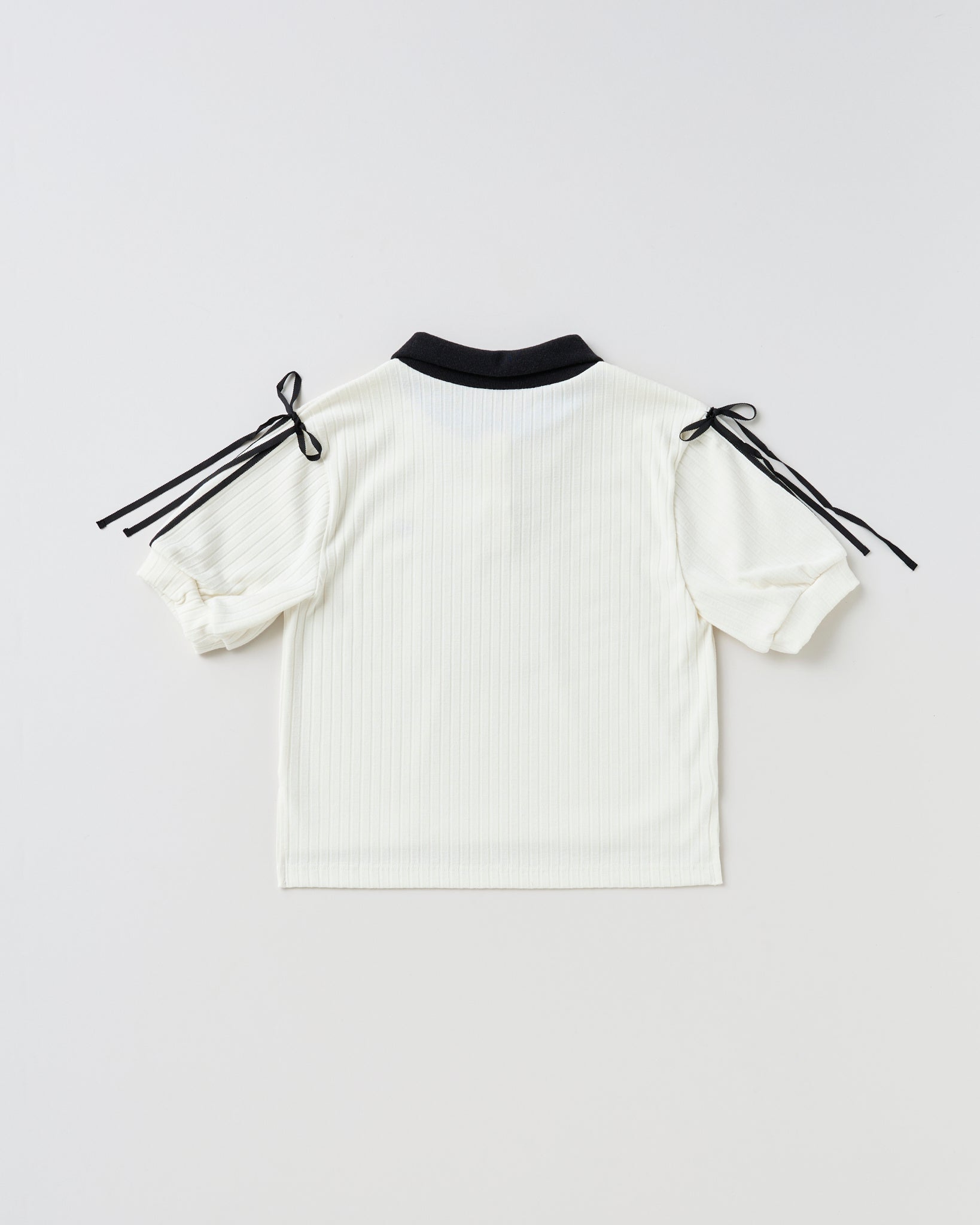 Ribbon shoulder knit polo shirt (offwhite)