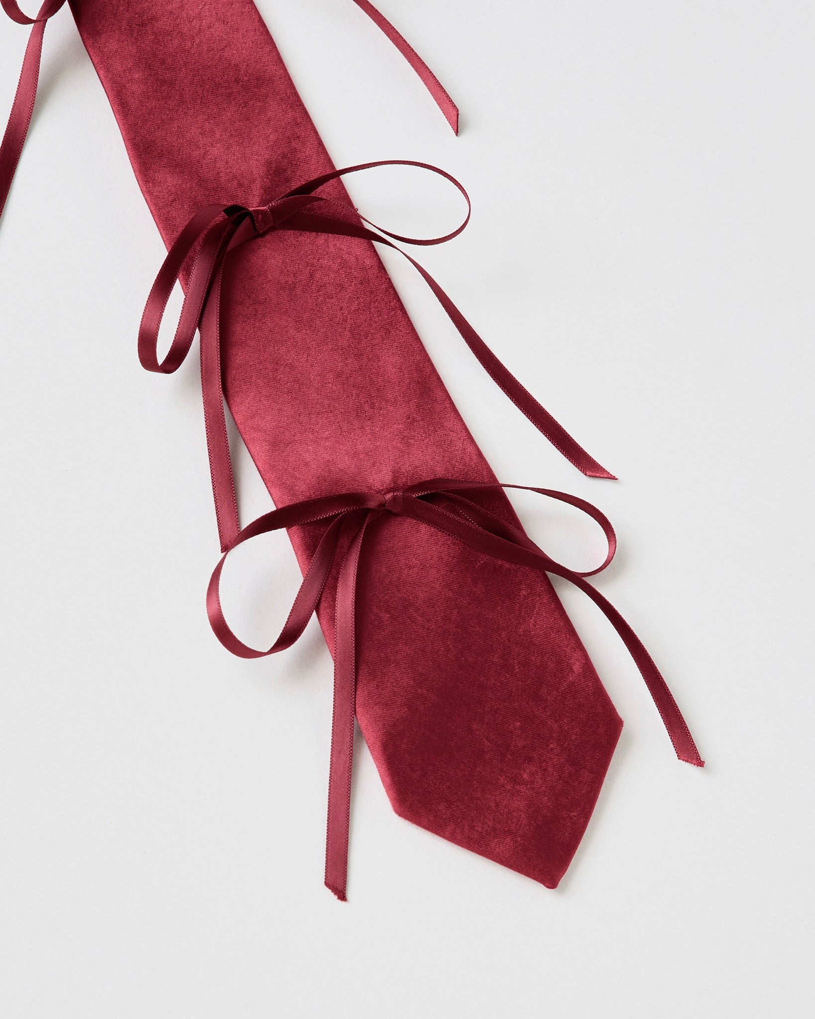 Ribbon rope tie (red)