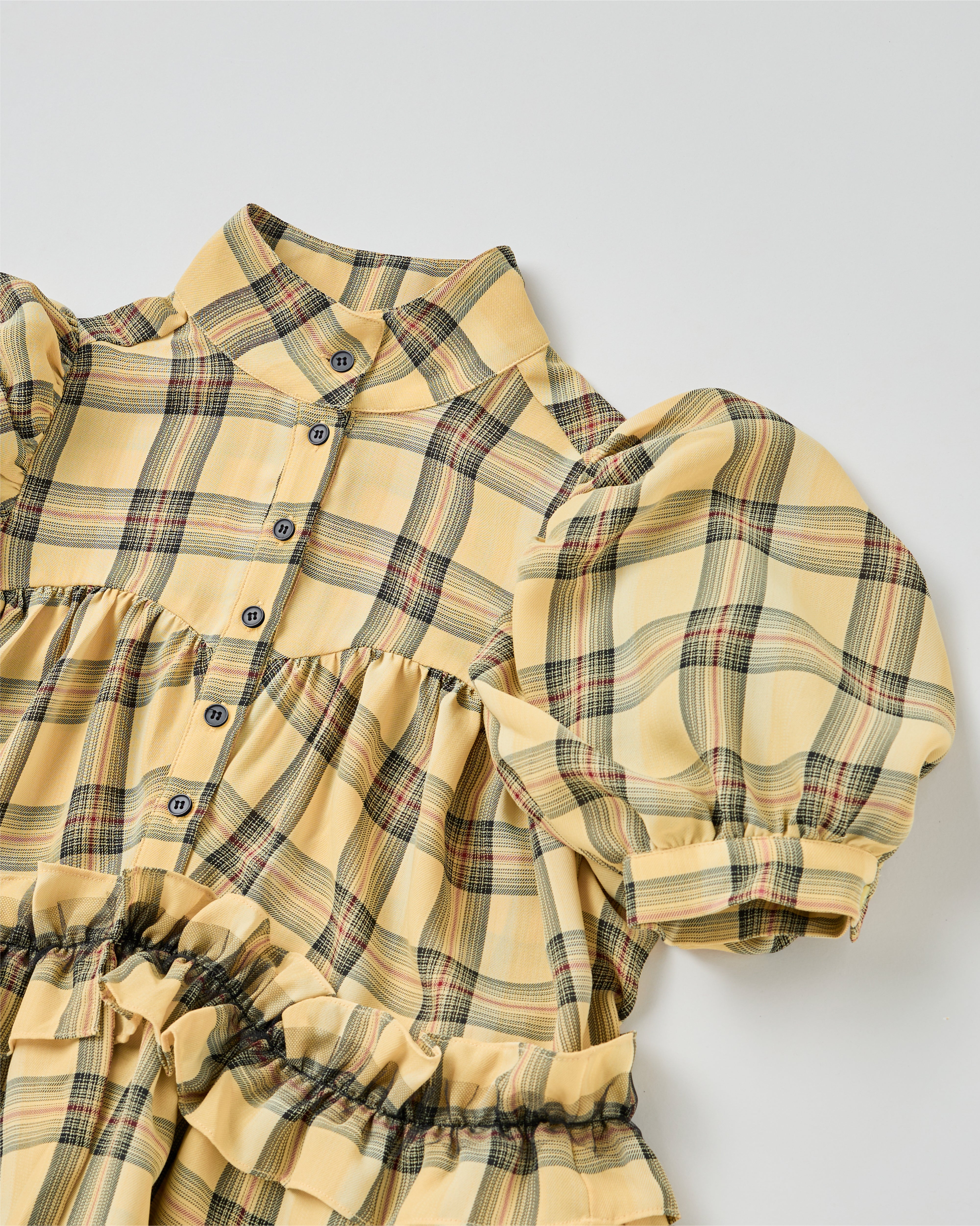 Puff sleeve hem frill blouse (check)