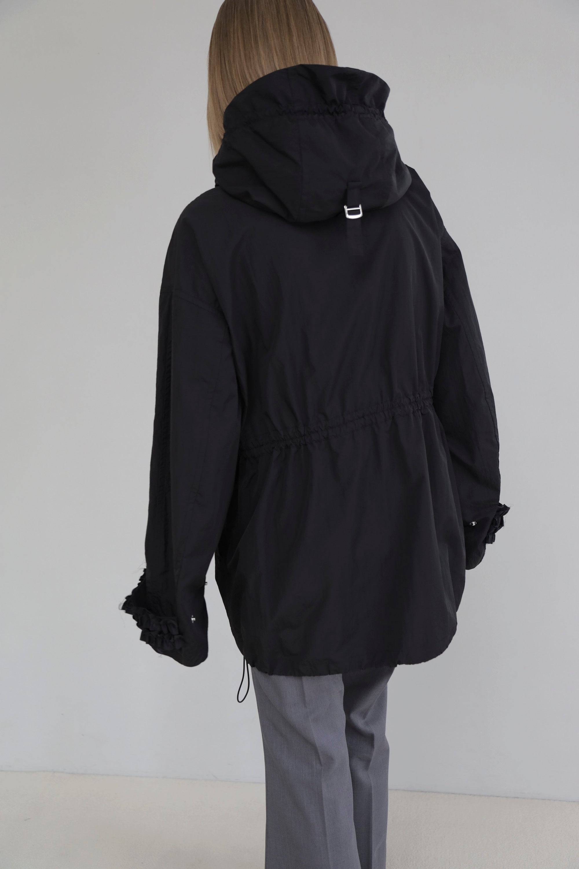 Frill nylon blouson (black)