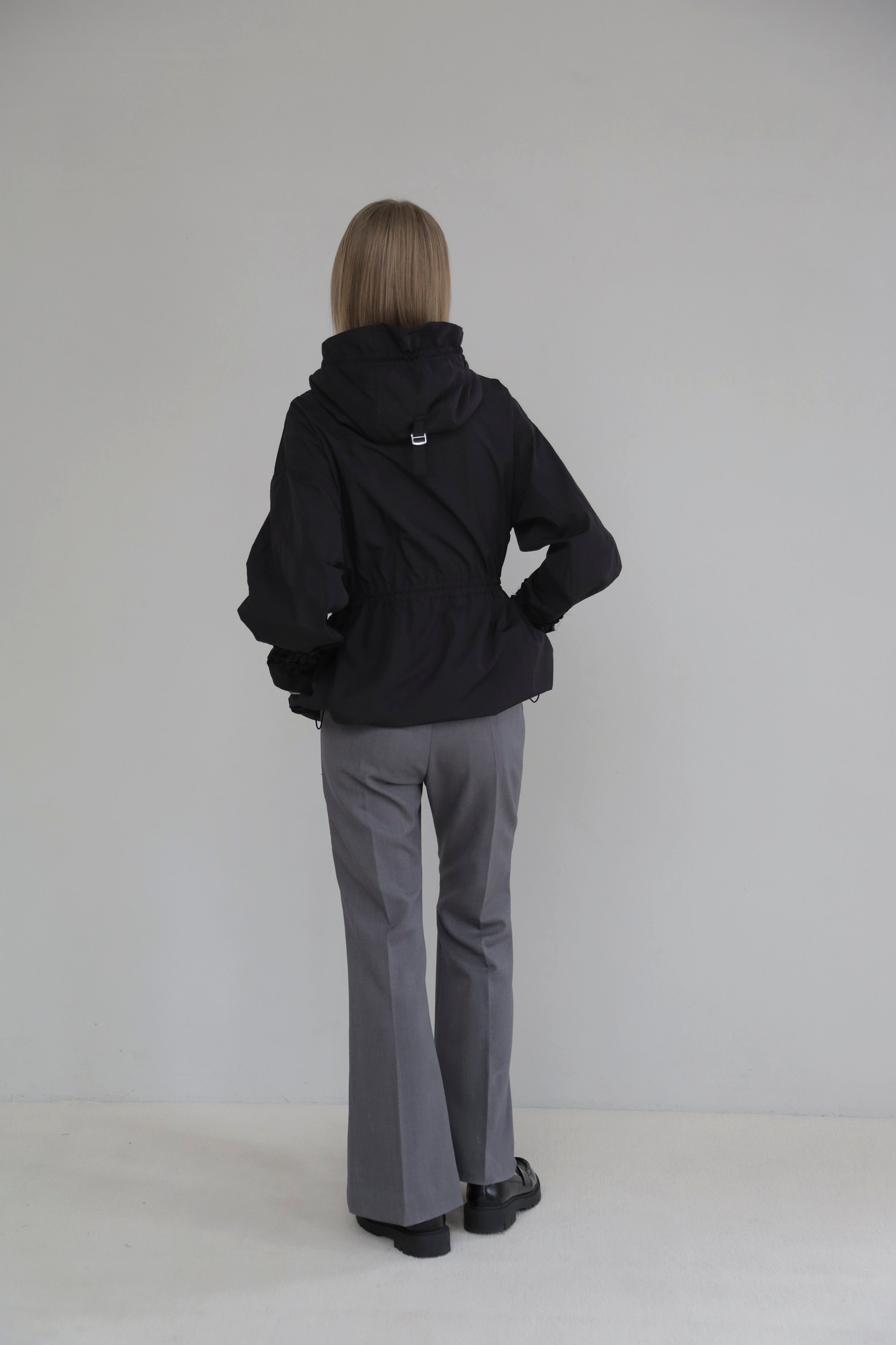 UNI lip slacks (gray)