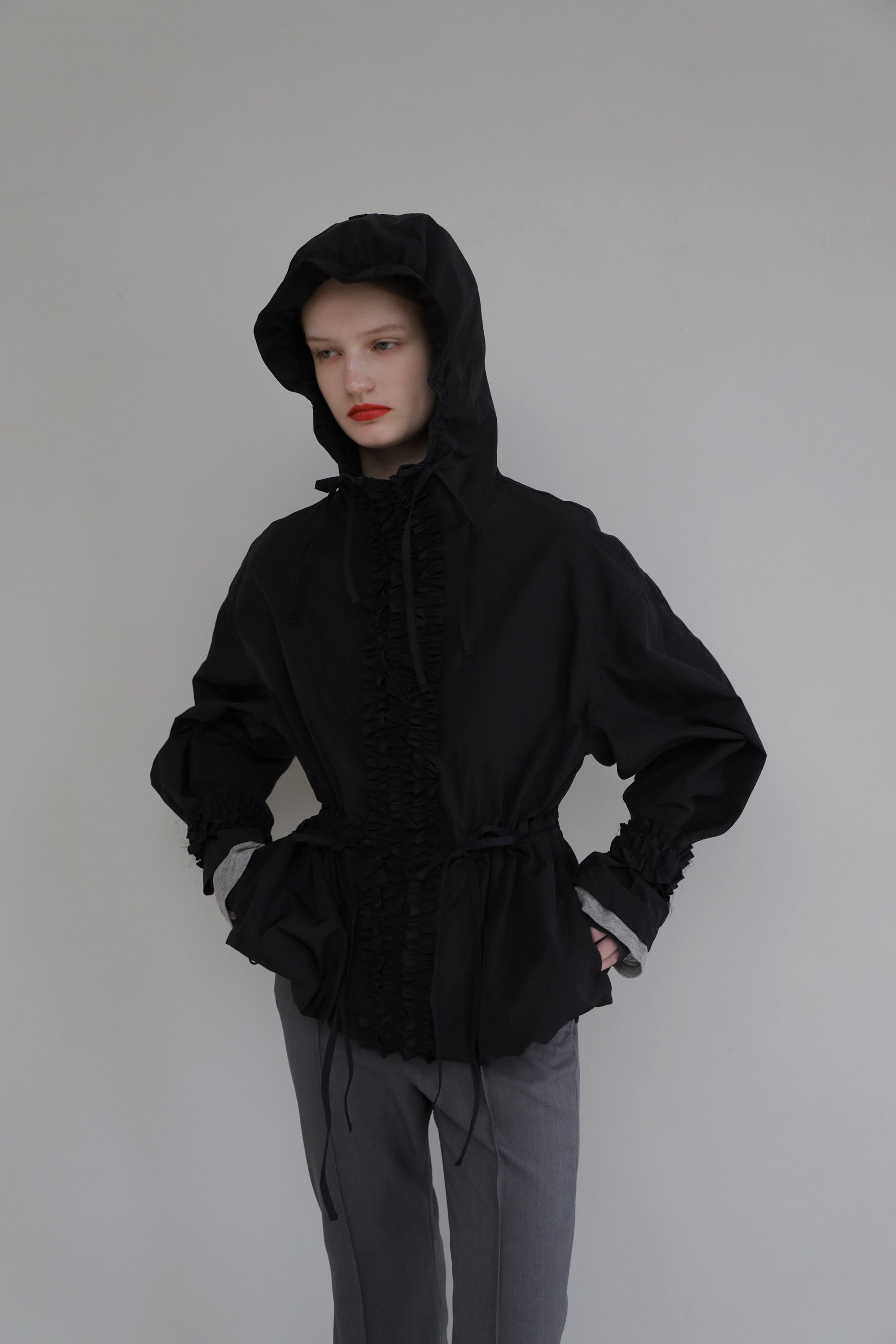Frill nylon blouson (black)
