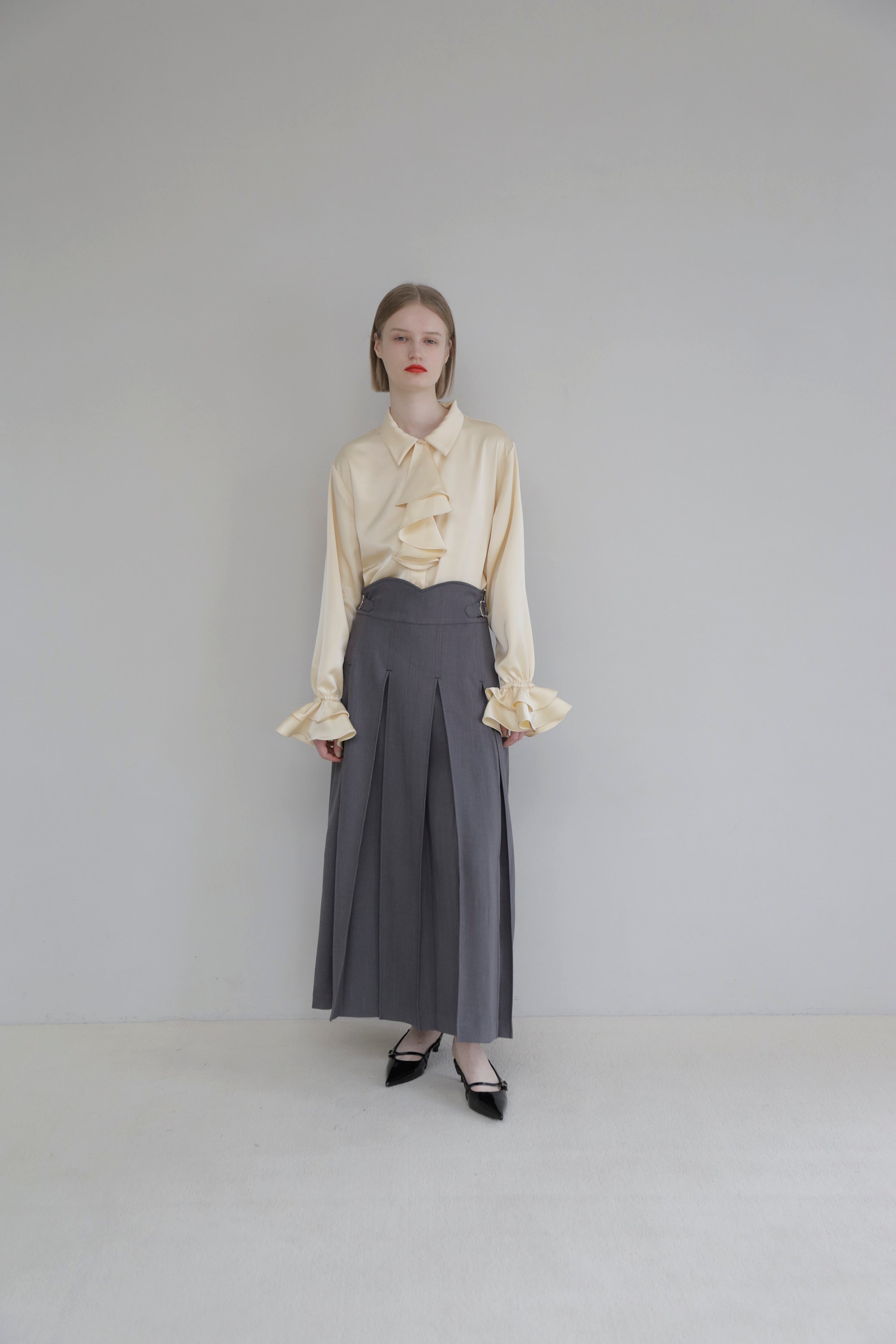 2way ruffle shirt (butter yellow)