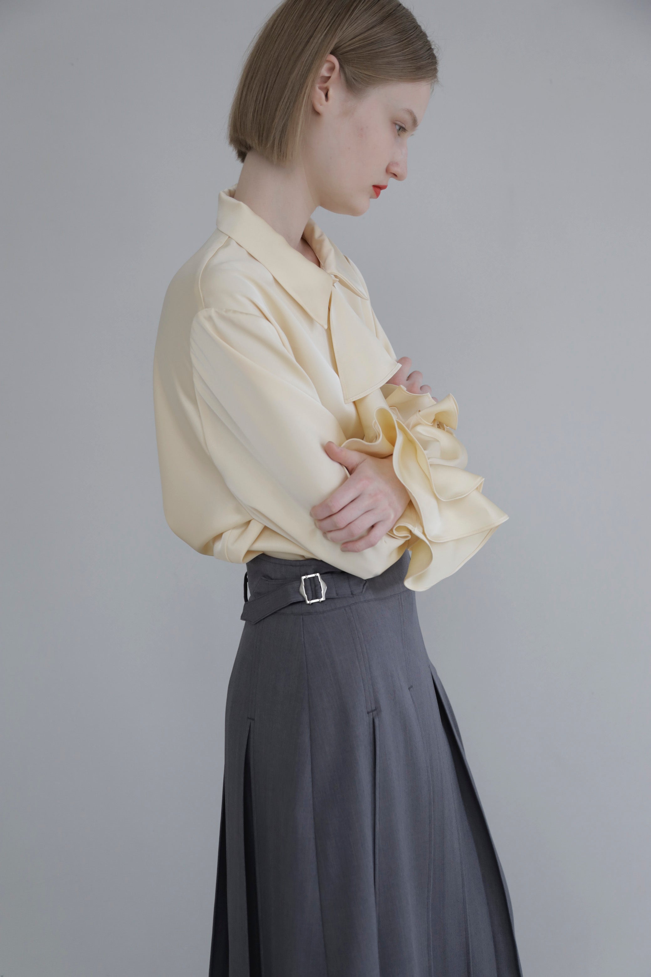 UNI pleats long skirt (gray)