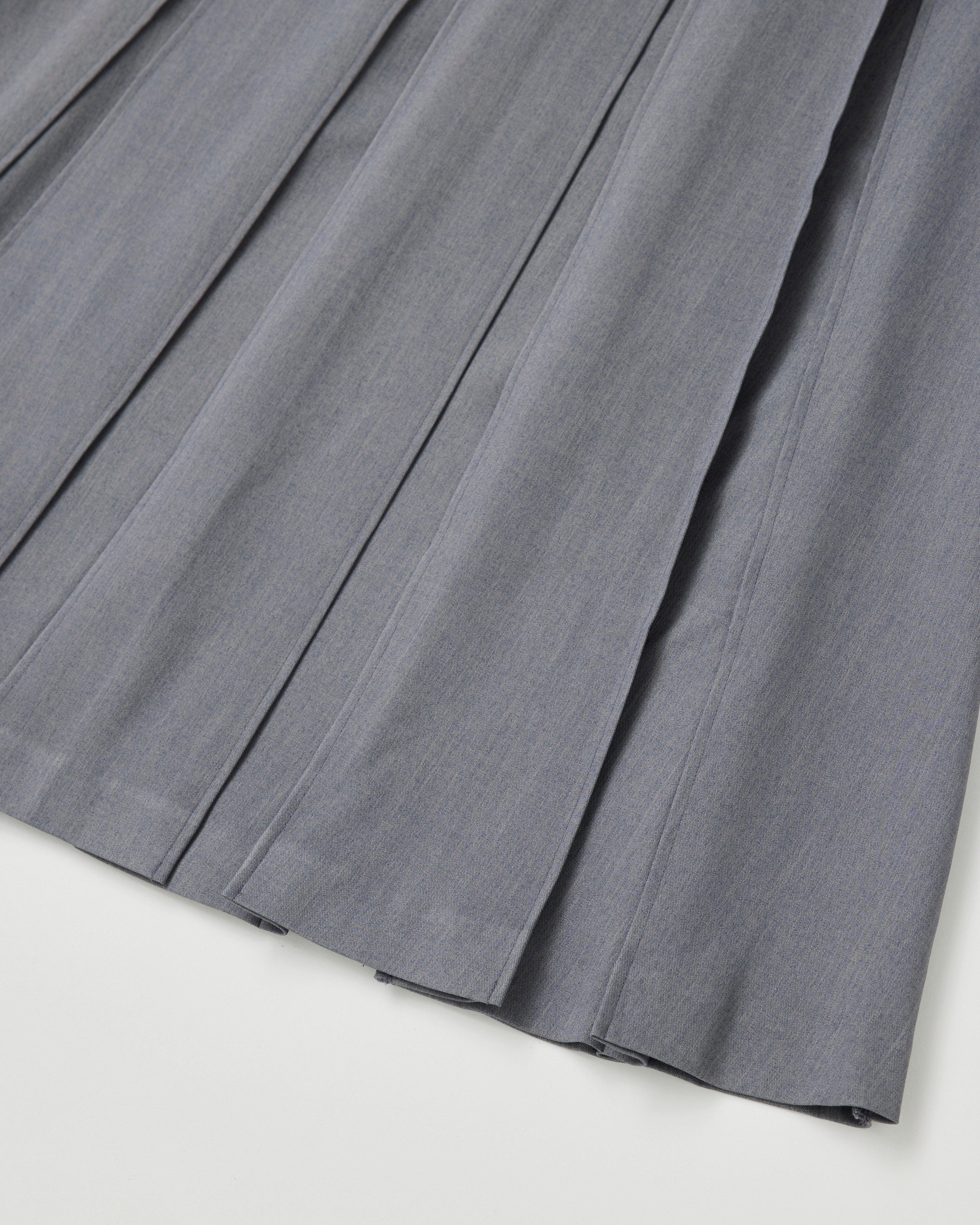 UNI pleats long skirt (gray)