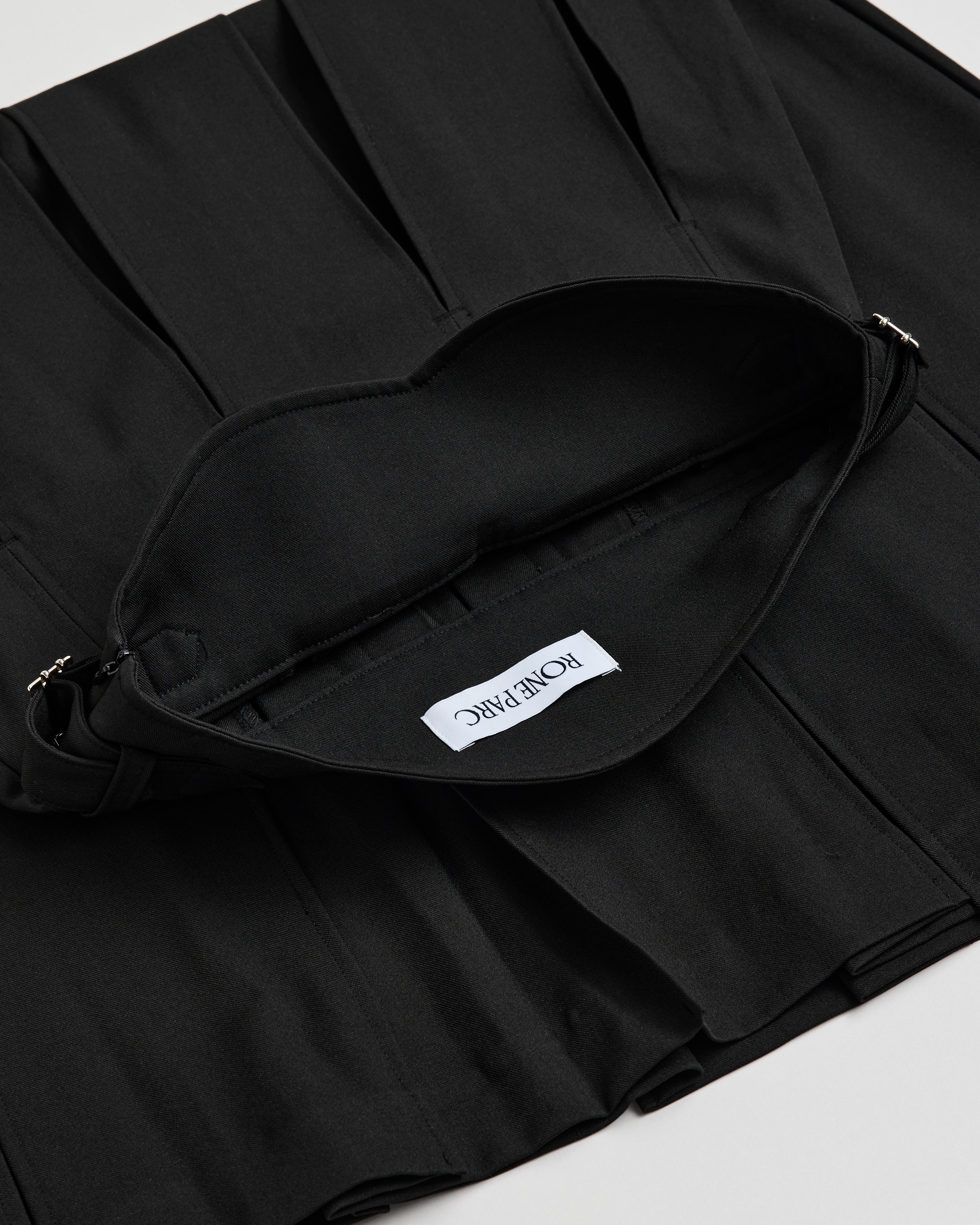 UNI pleats long skirt (black)