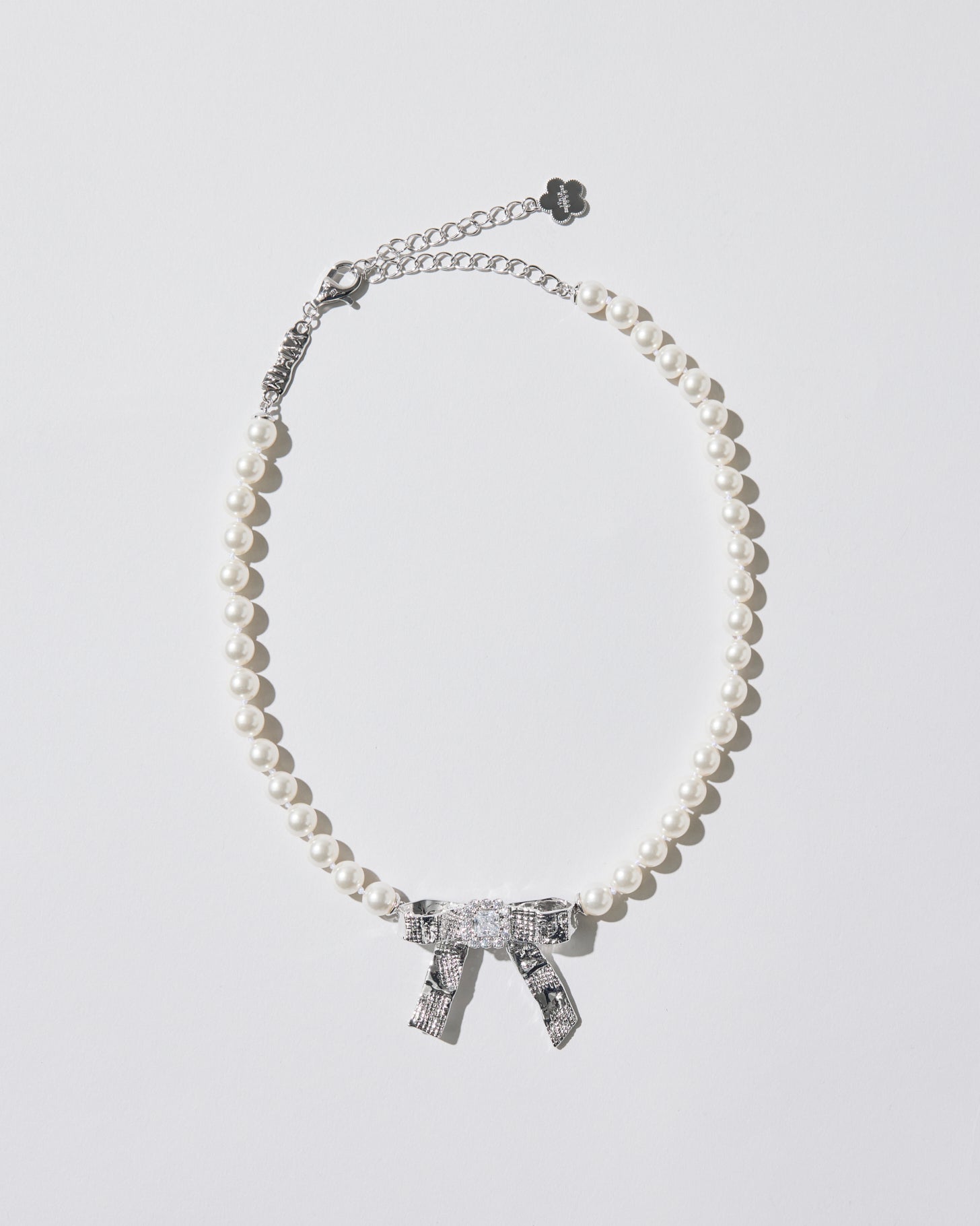 Tin Foil Bow Pearl Necklace