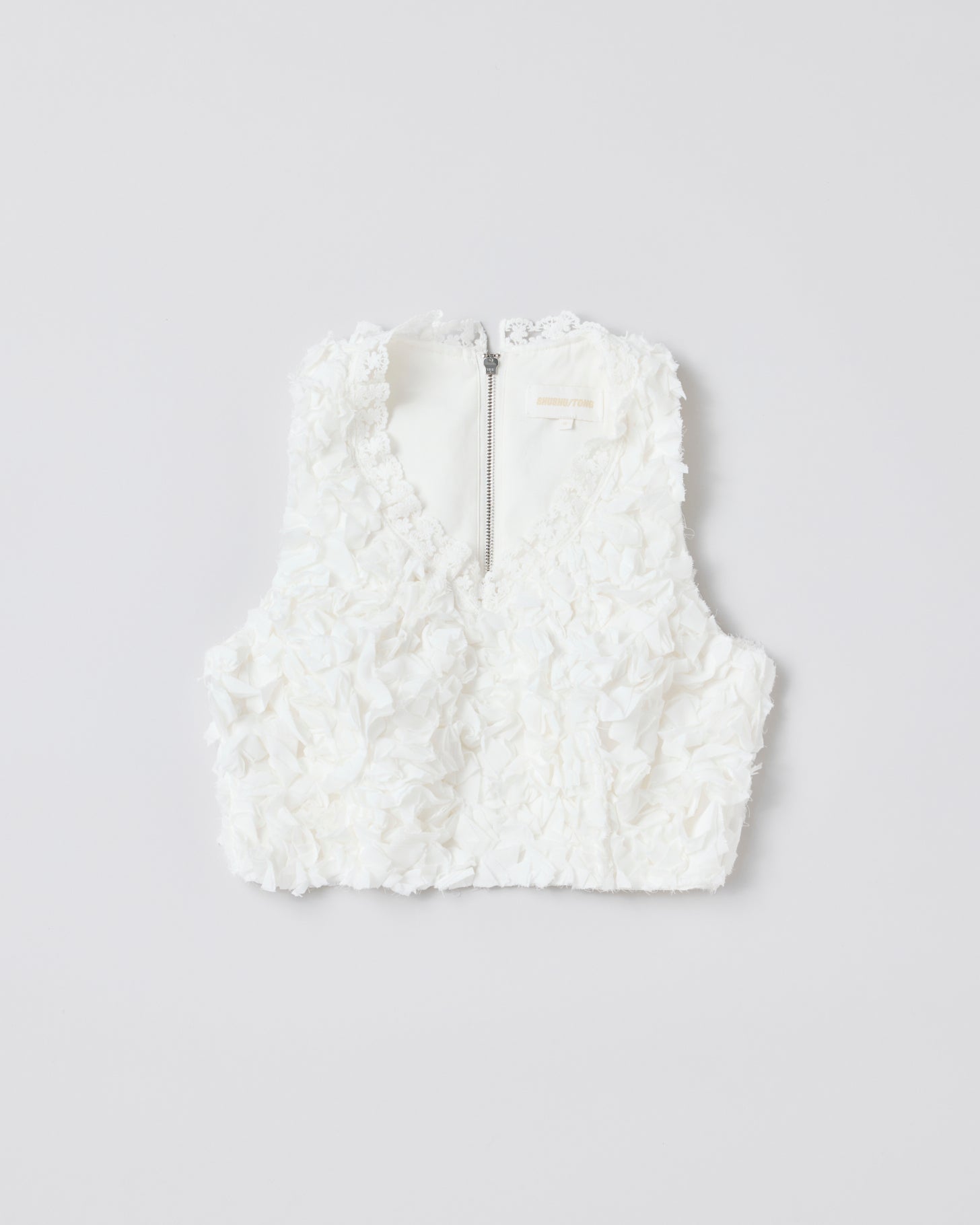 Ruffle Trim Sleeveless Top(White)