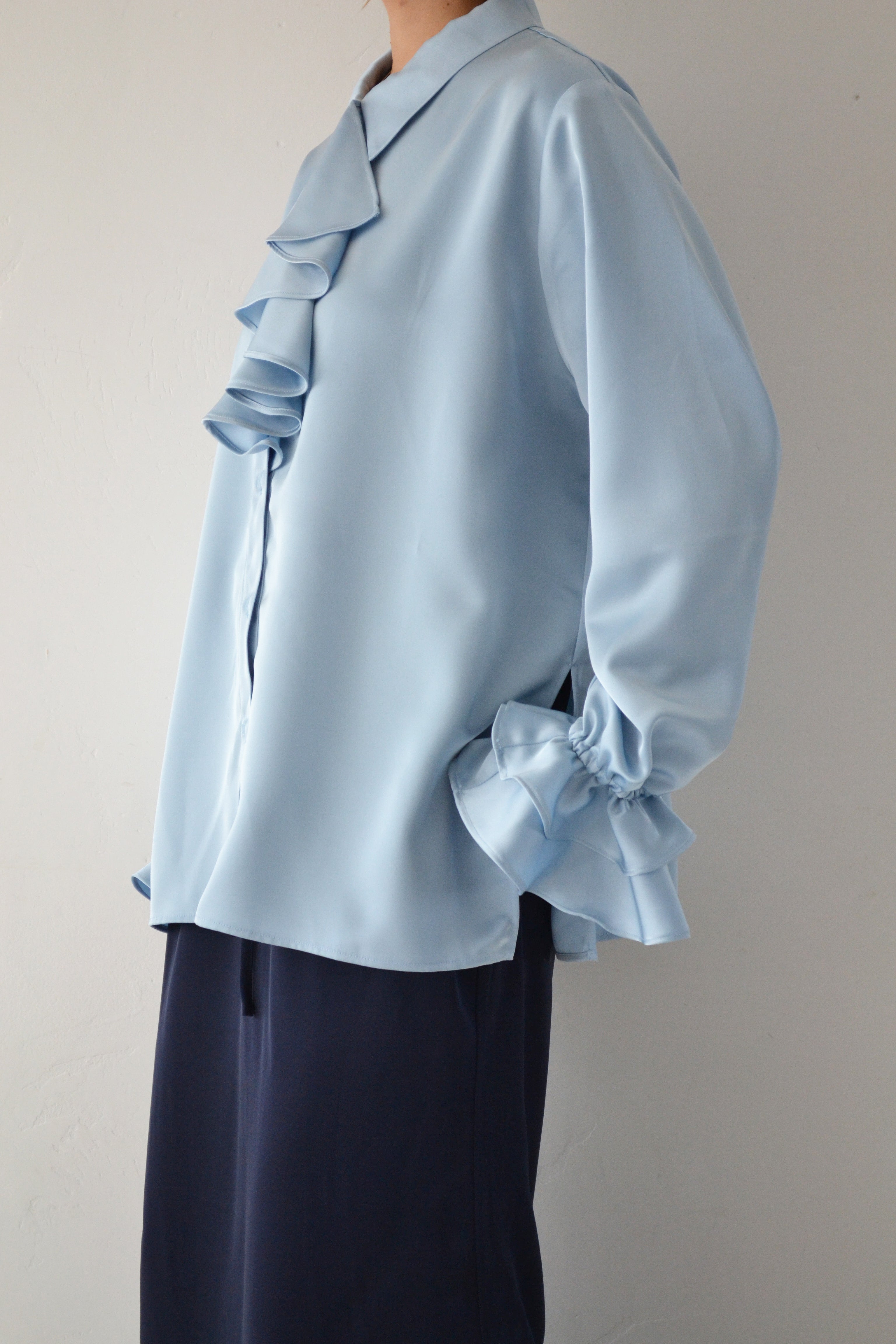 2way ruffle shirt (light blue)
