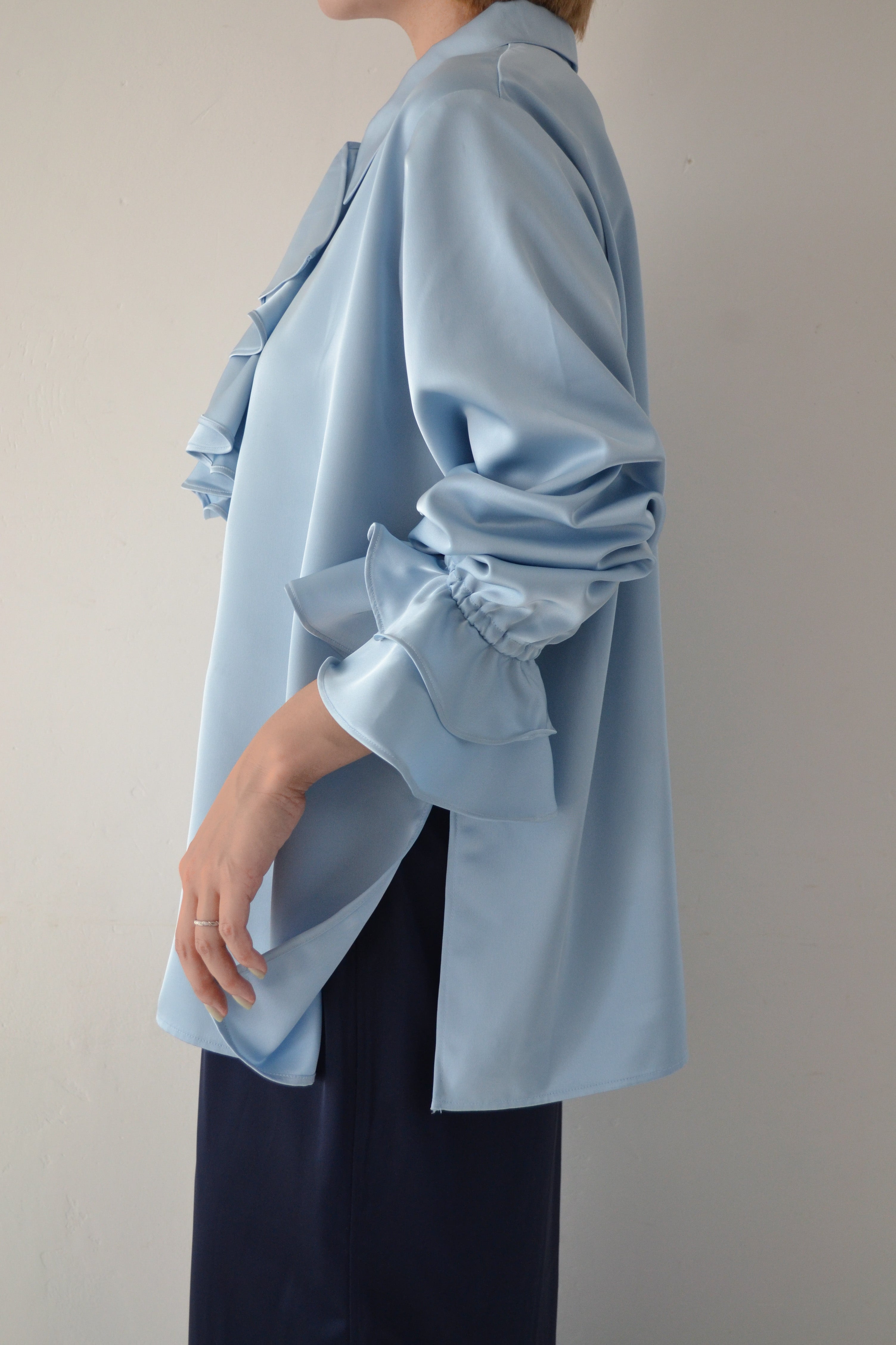 2way ruffle shirt (light blue)