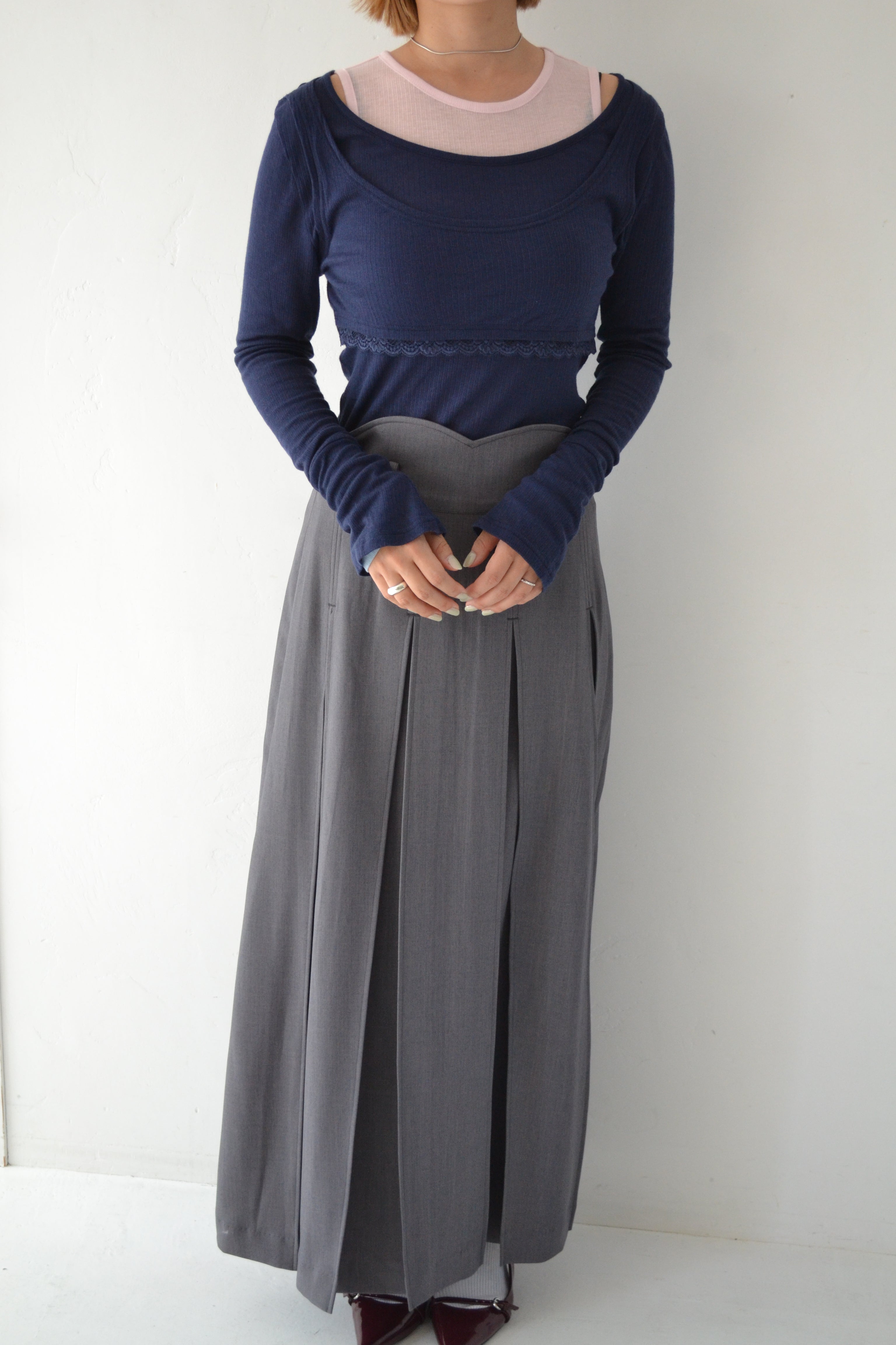 UNI pleats long skirt (gray)