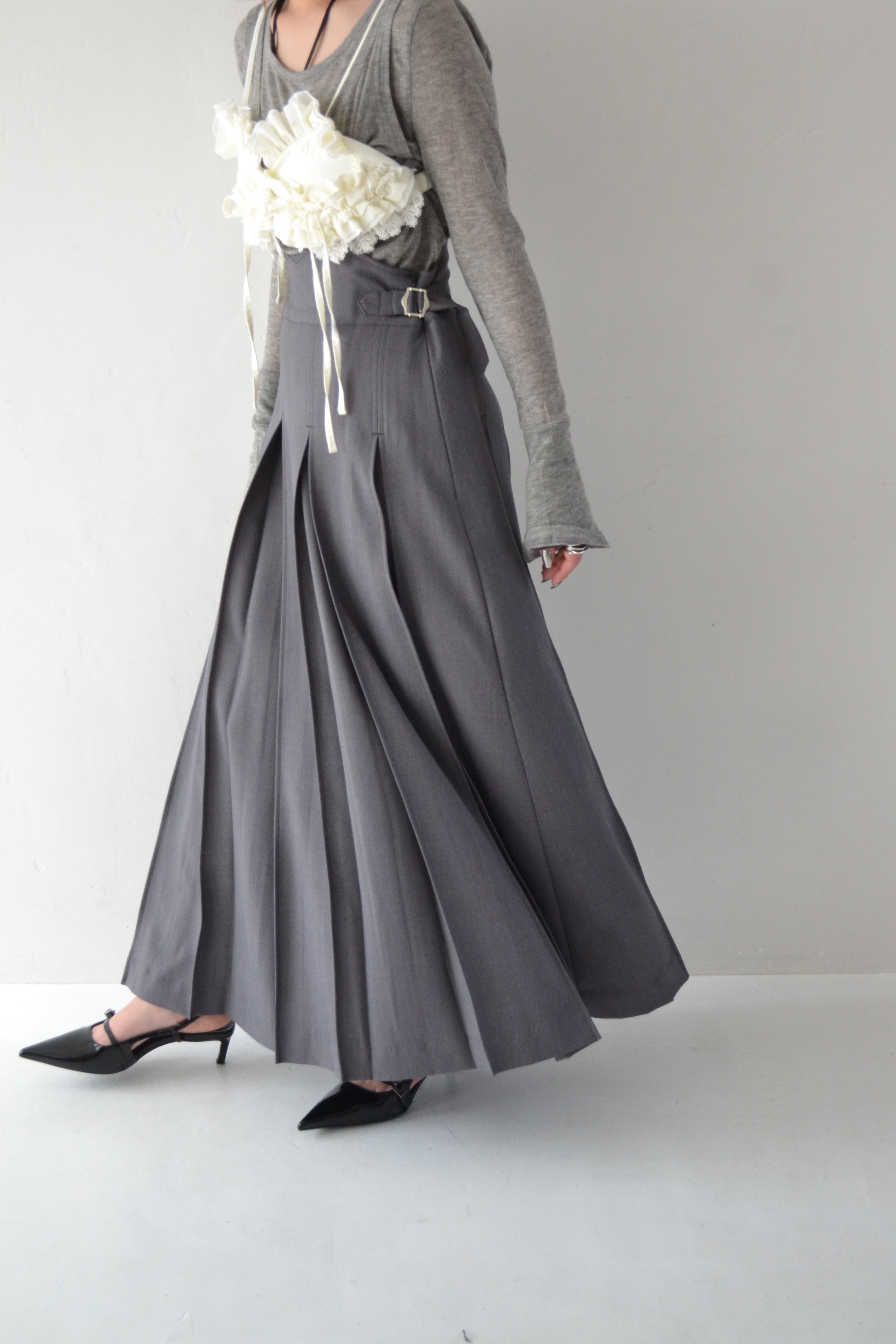 UNI pleats long skirt (gray)