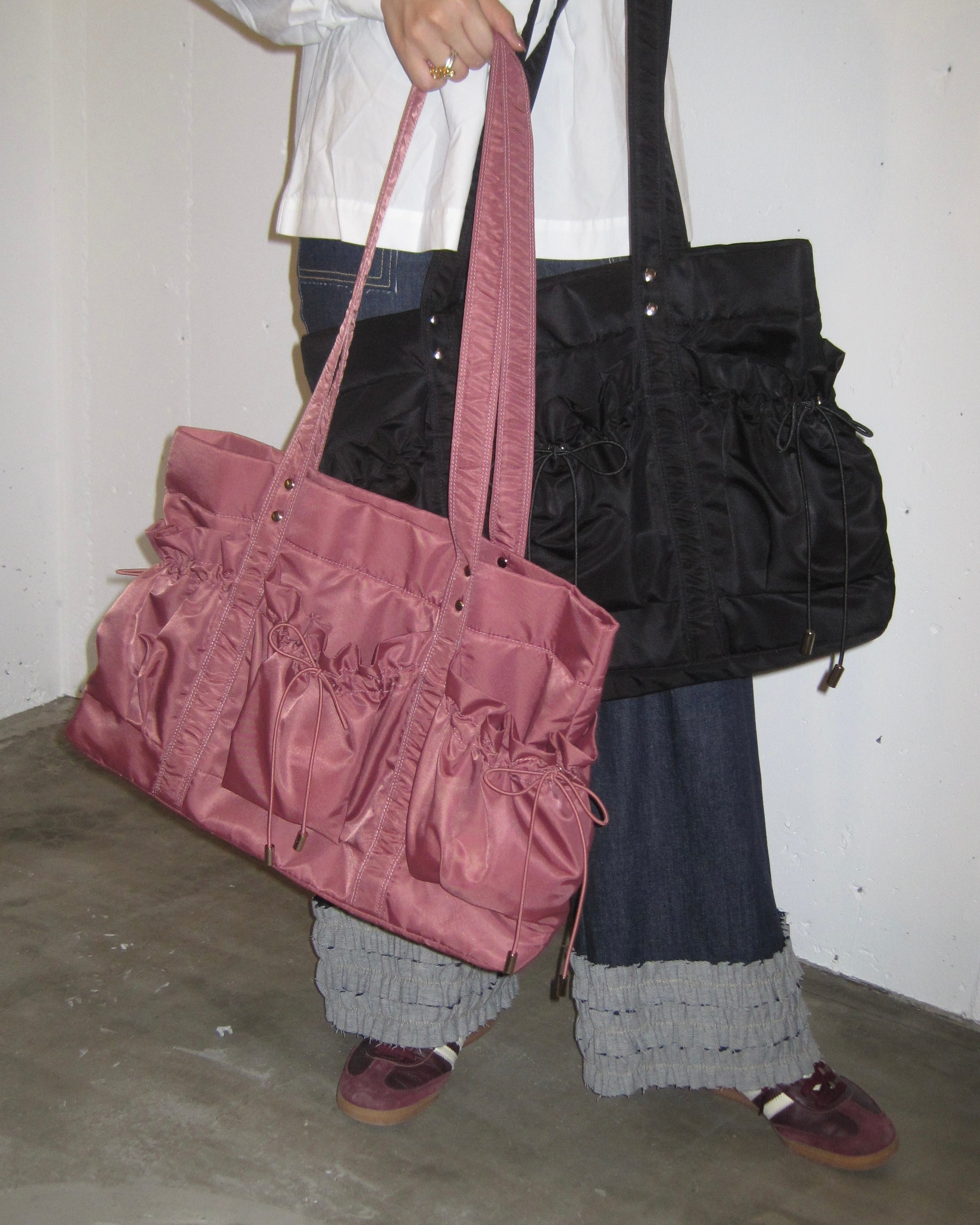 Drawstring pocket puffer bag (rose)