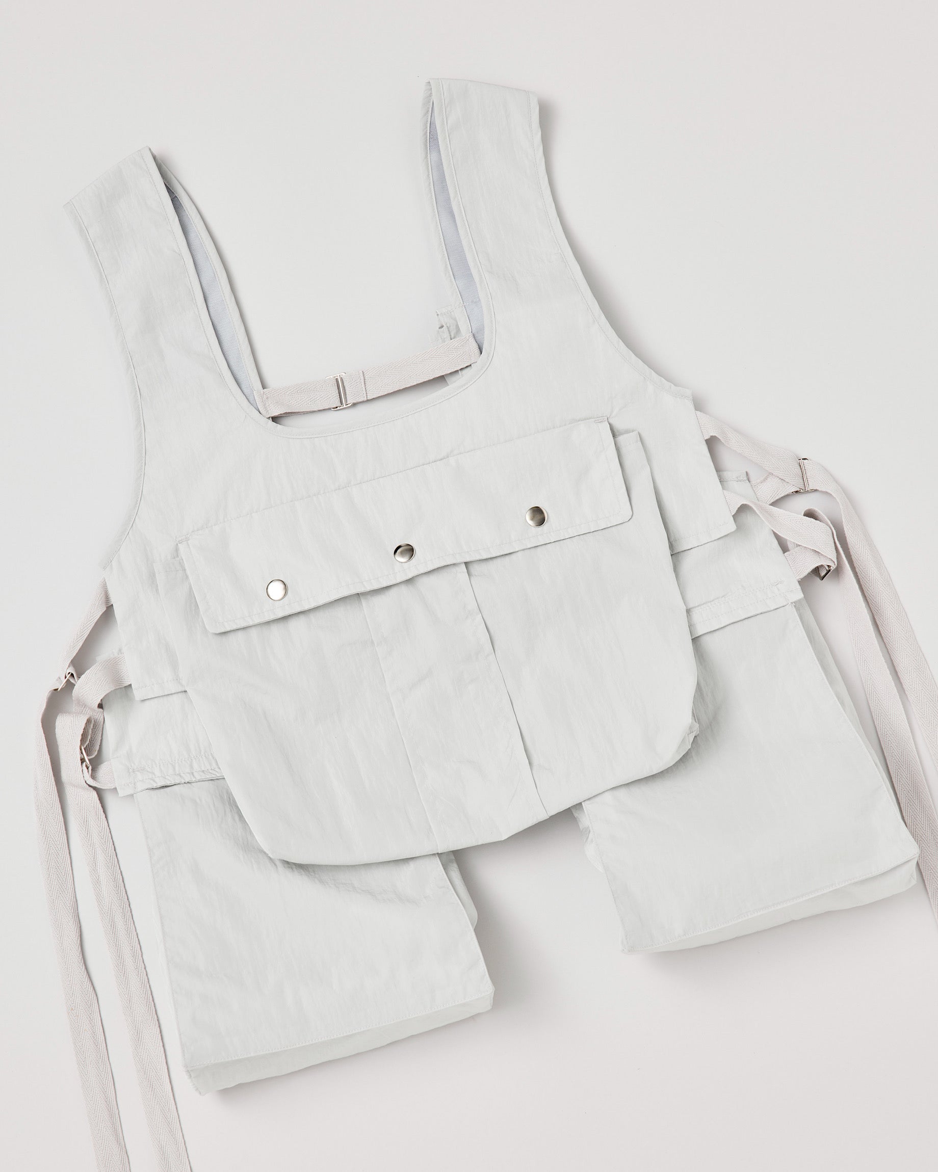 Utility multi pocket vest (white gray)