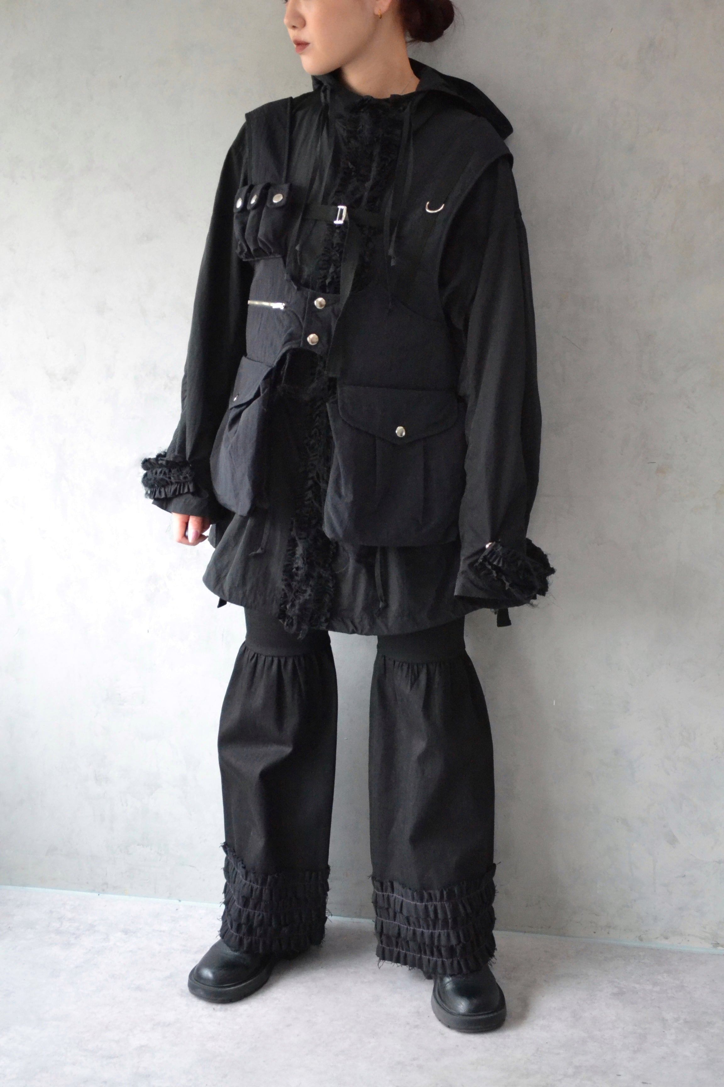 Utility multi pocket vest (black)