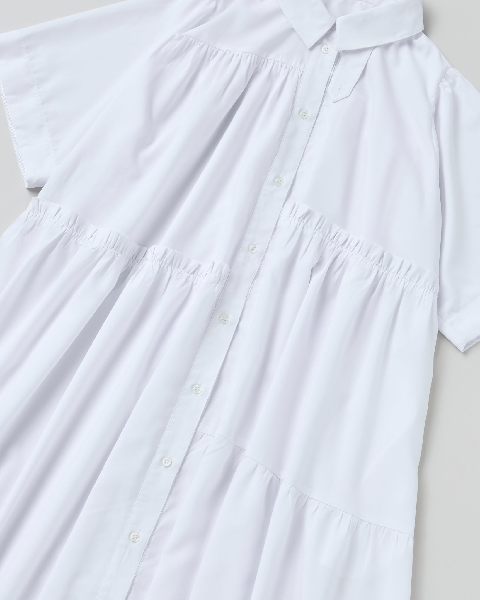 Tiered shirt dress (white)