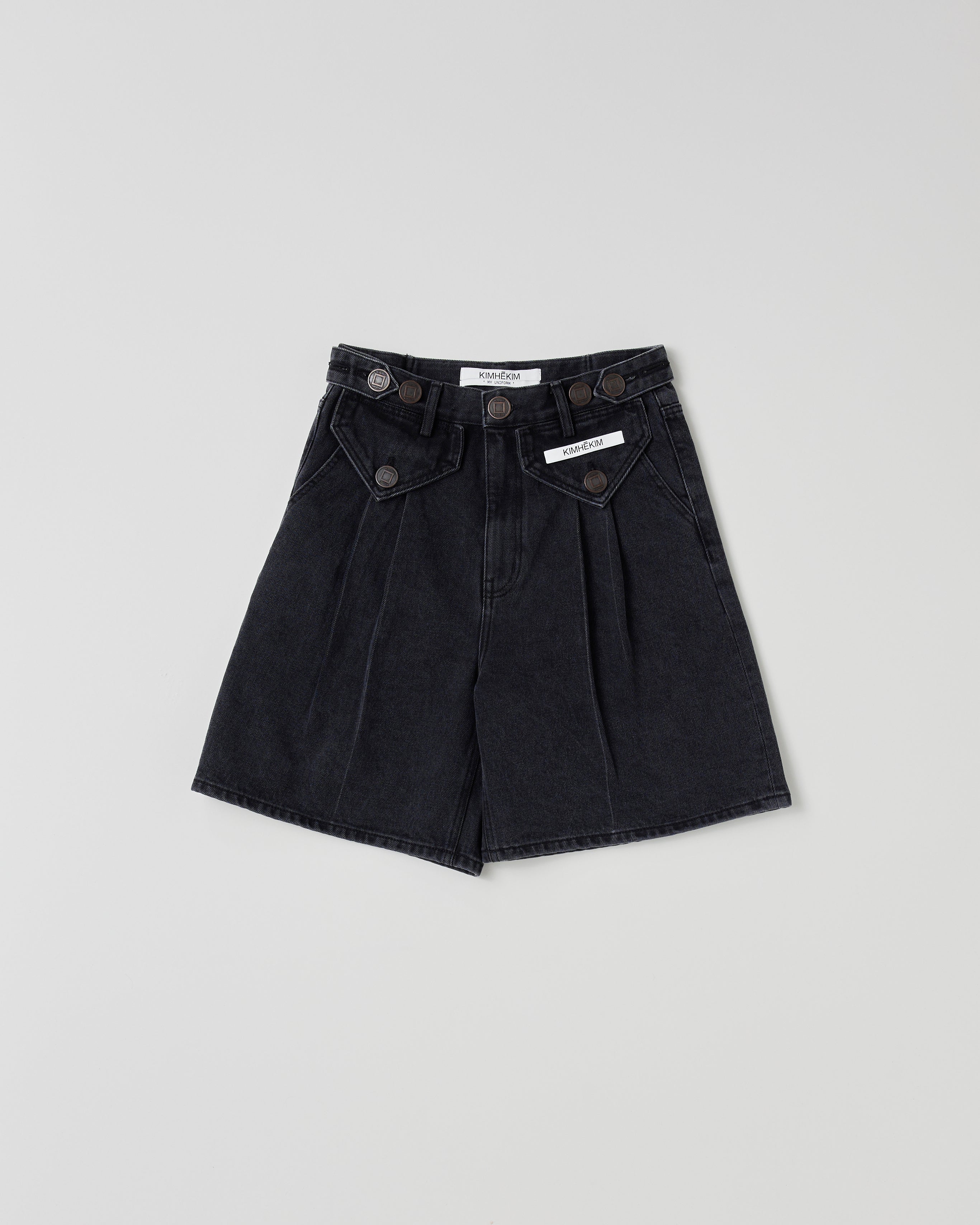 TWO POCKET SHORTS