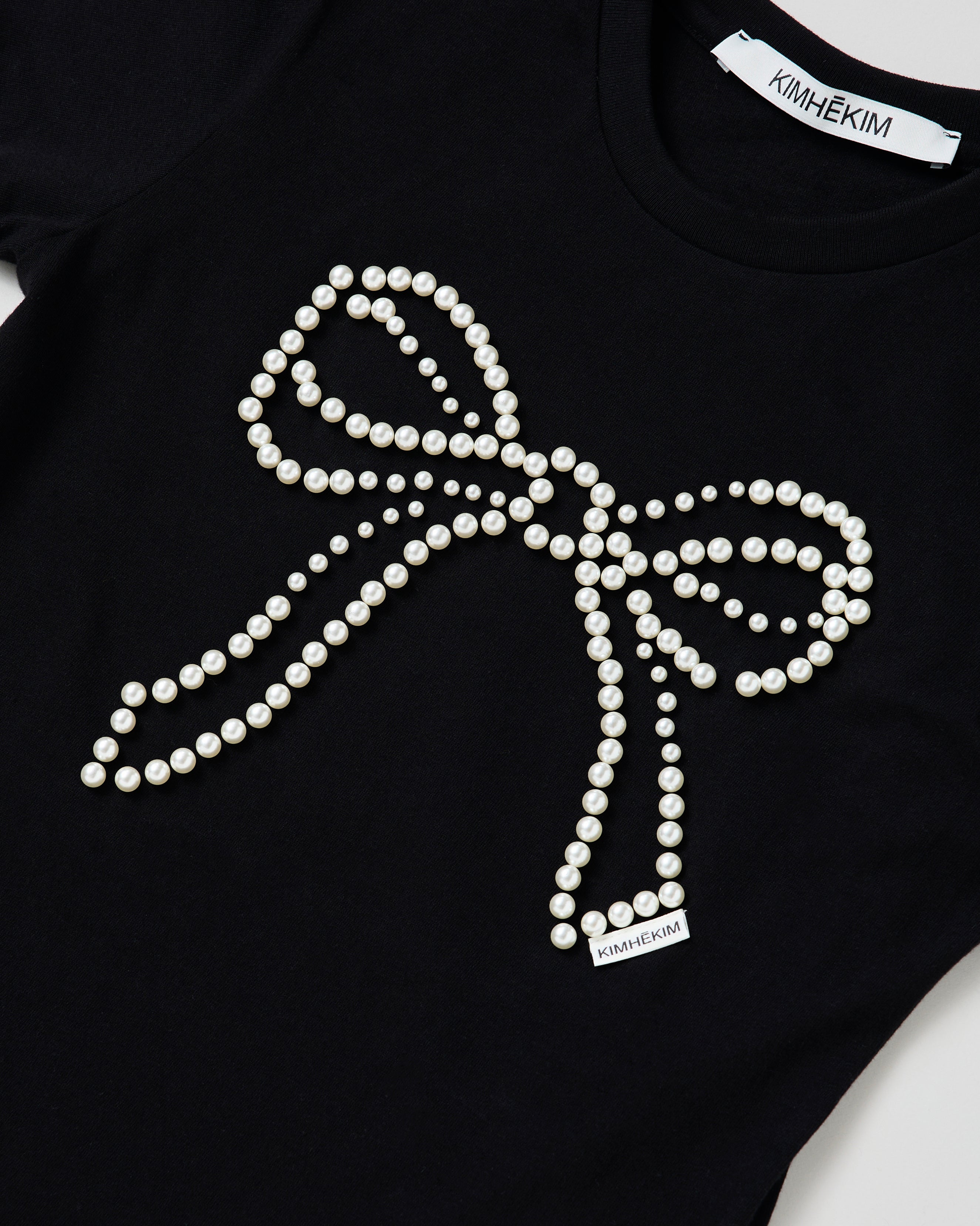 PEARL EMBELLISHED BOW SLIM T-SHIRT