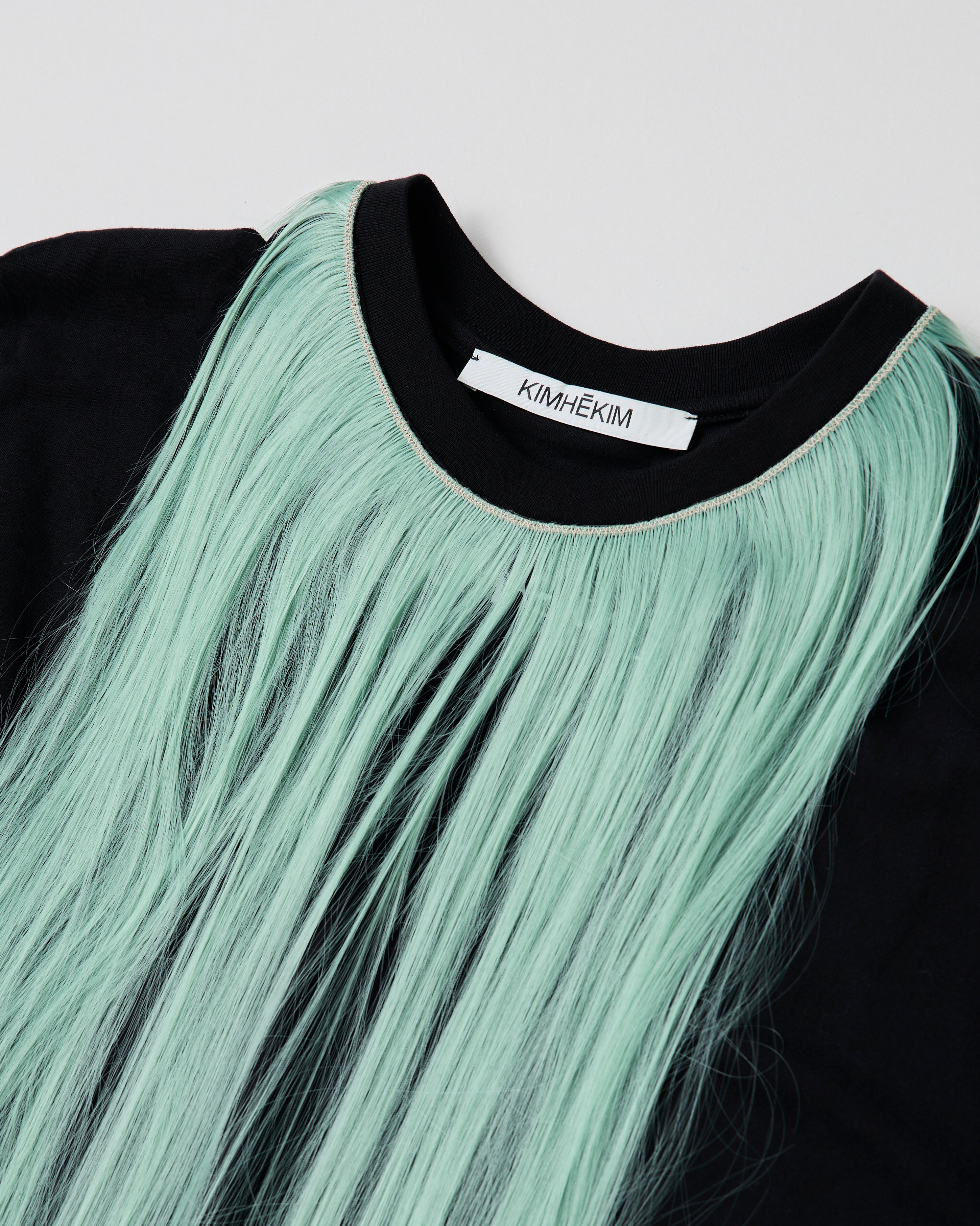 HAIR EMBELLISHED T-SHIRT