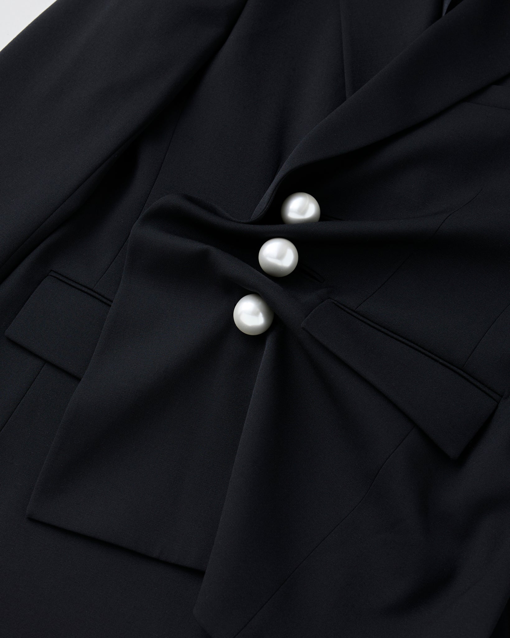 Pearl embellished wool silk tuxedo jacket