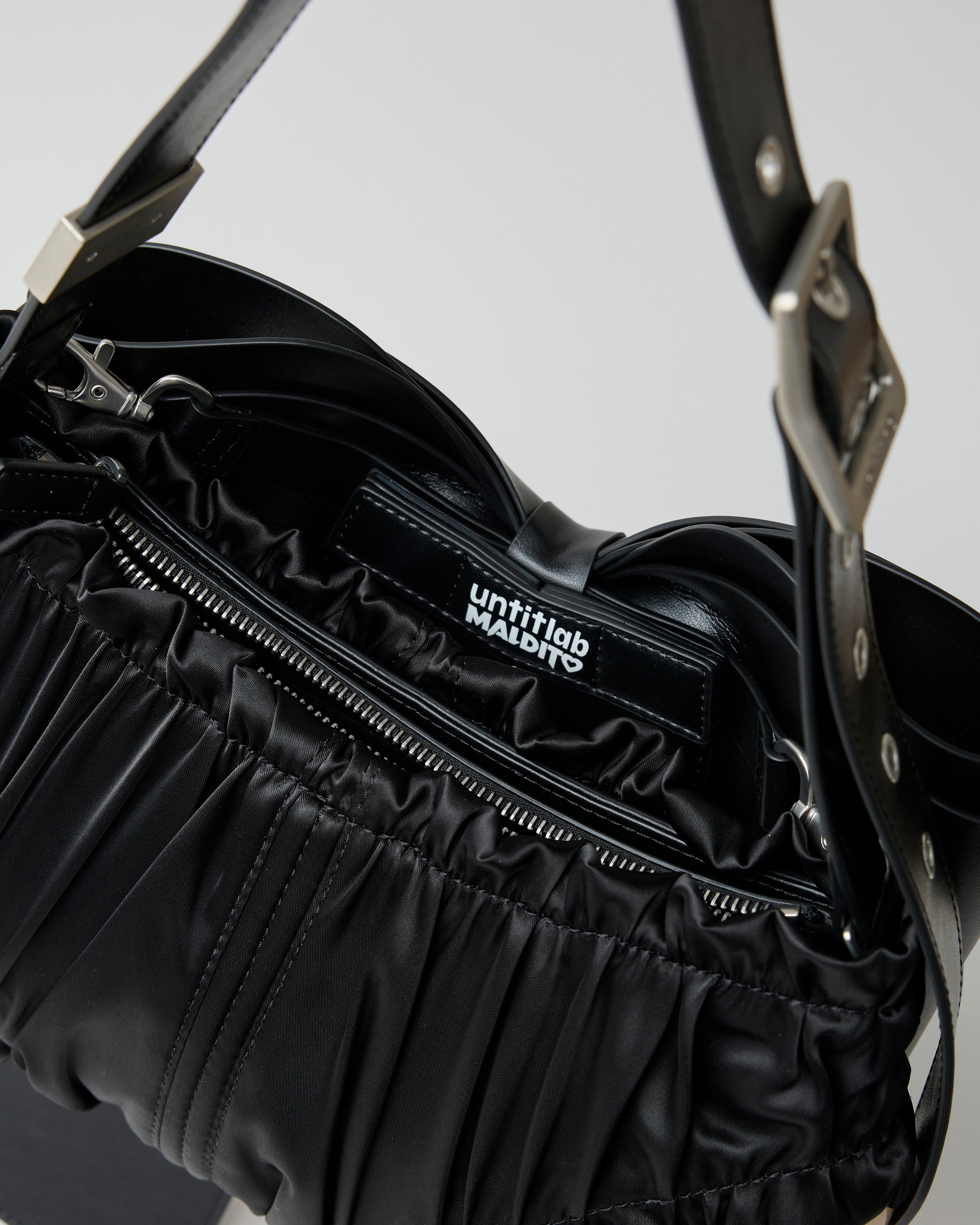 Briefs Sling Bow Bag(Black)