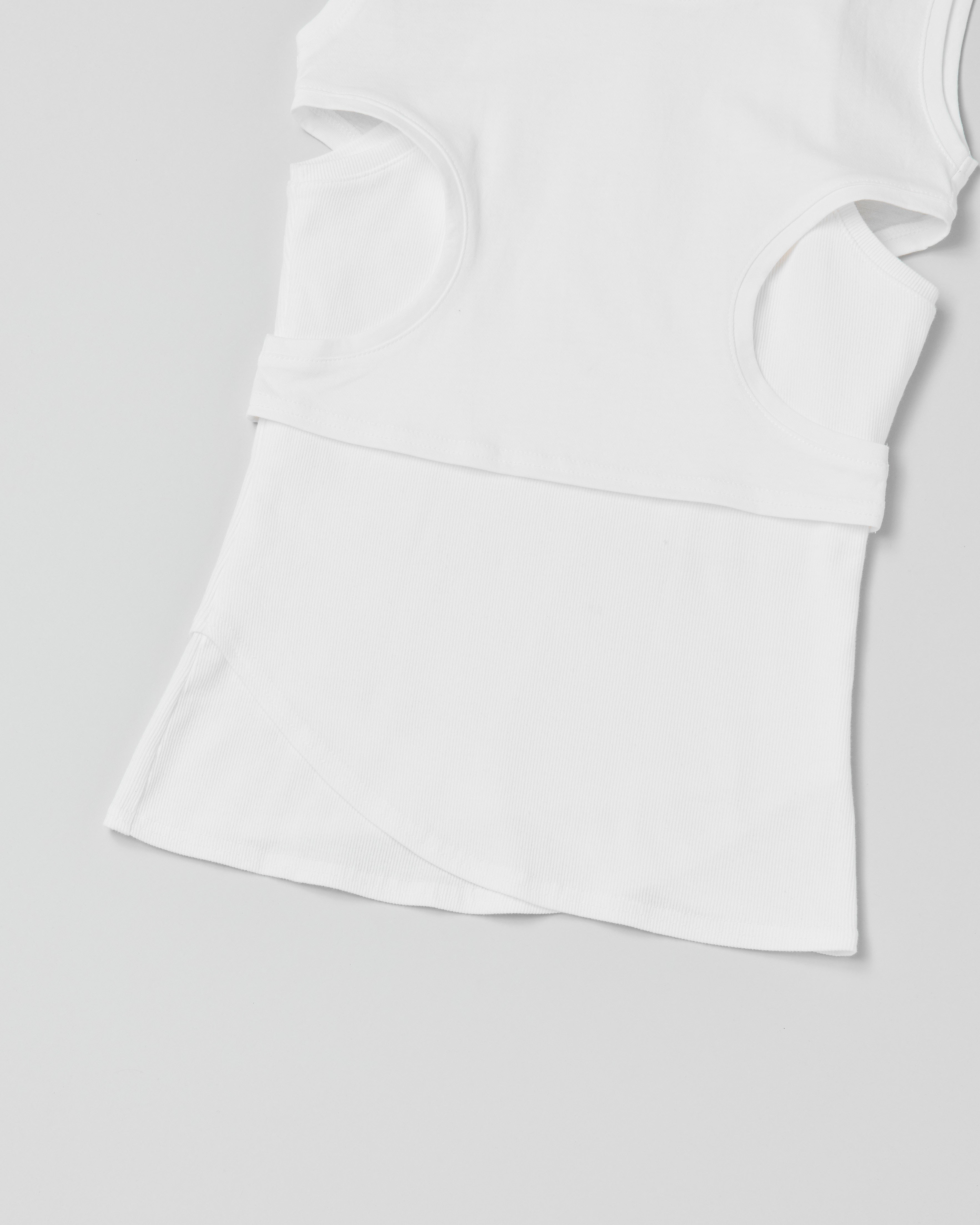 Cutting layered tank top (white)