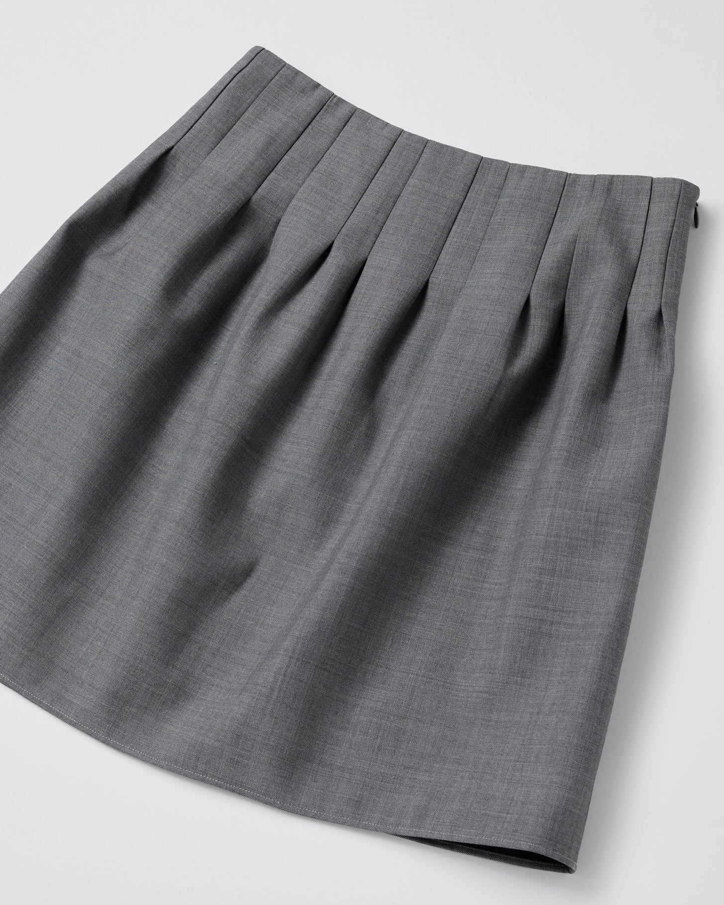 Low-Waist Pleated Skirt(Gray)