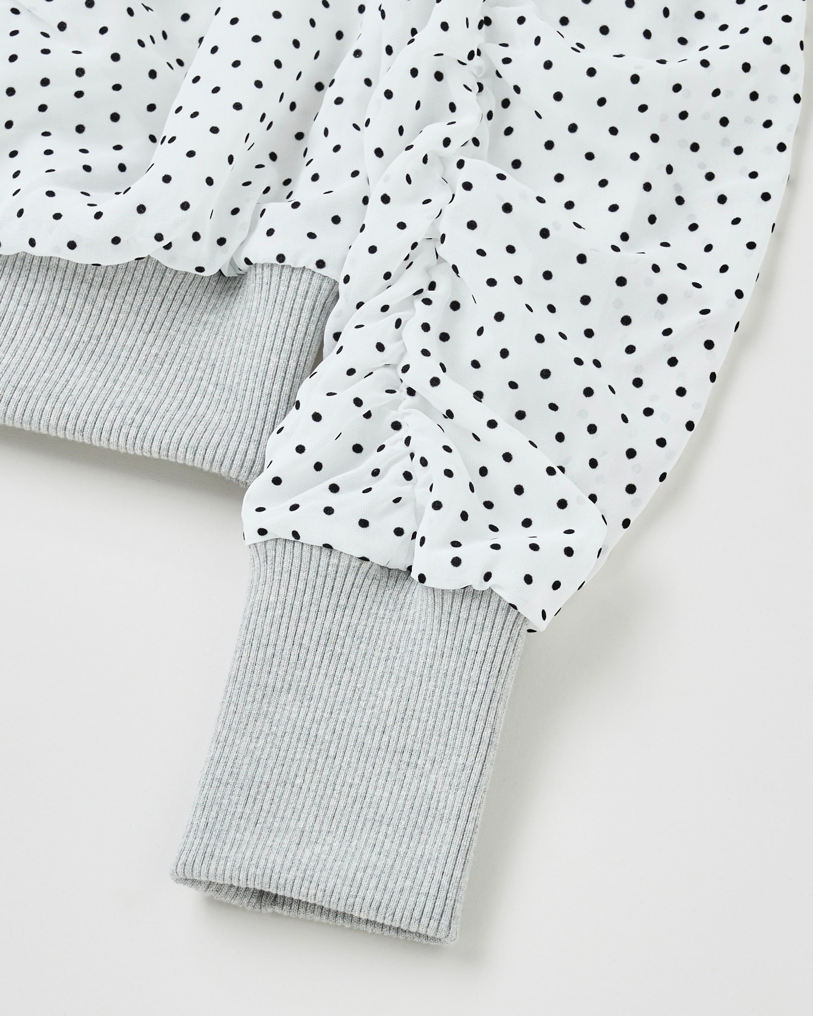 Polka dot gather cardigan (white)