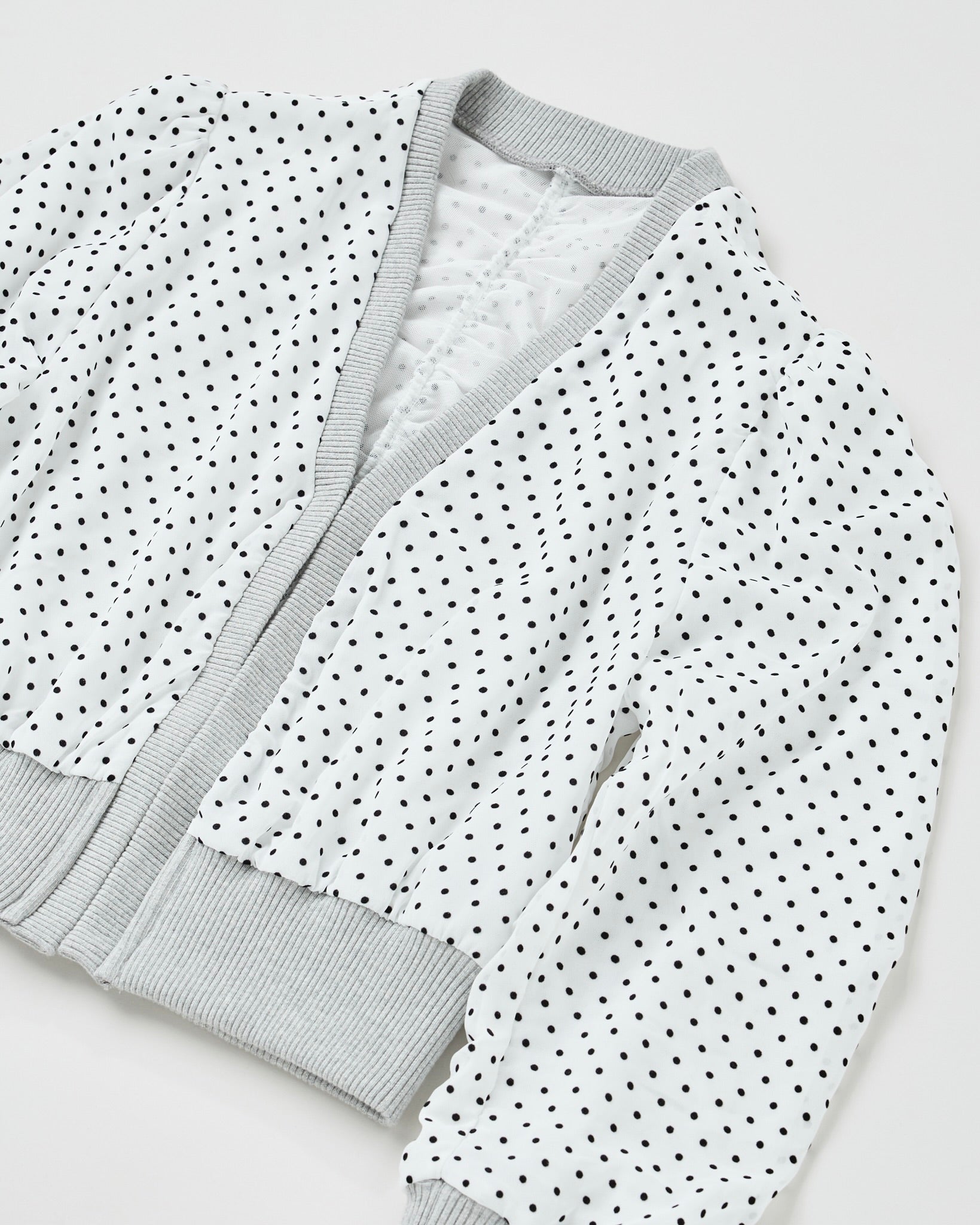 Polka dot gather cardigan (white)