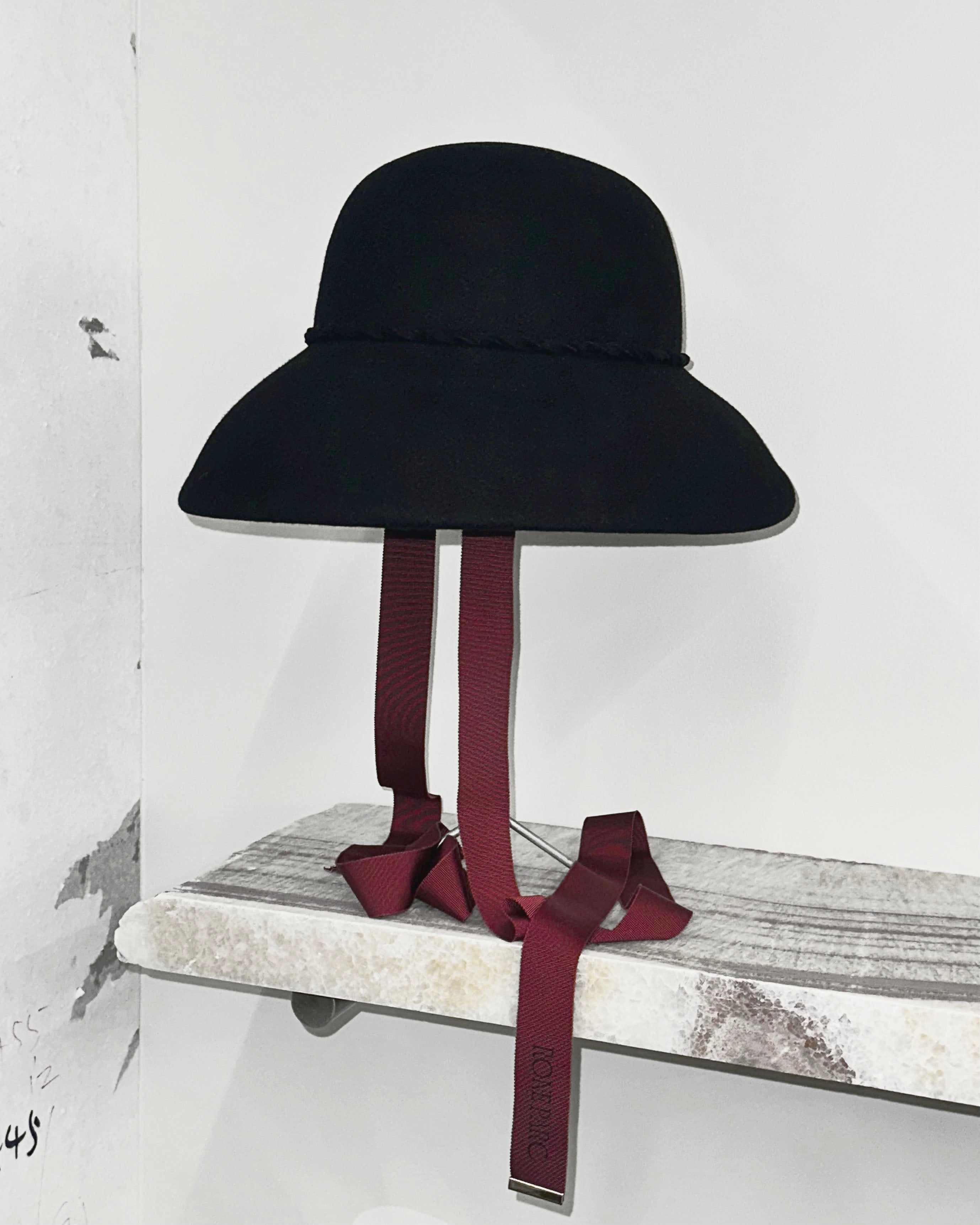 Twist HAT (black)