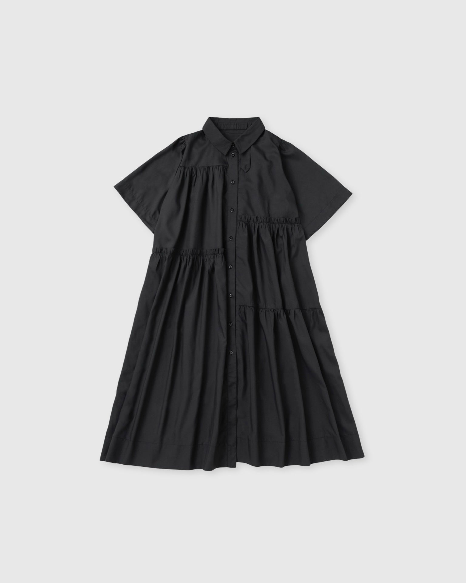 Tiered shirt dress (black)